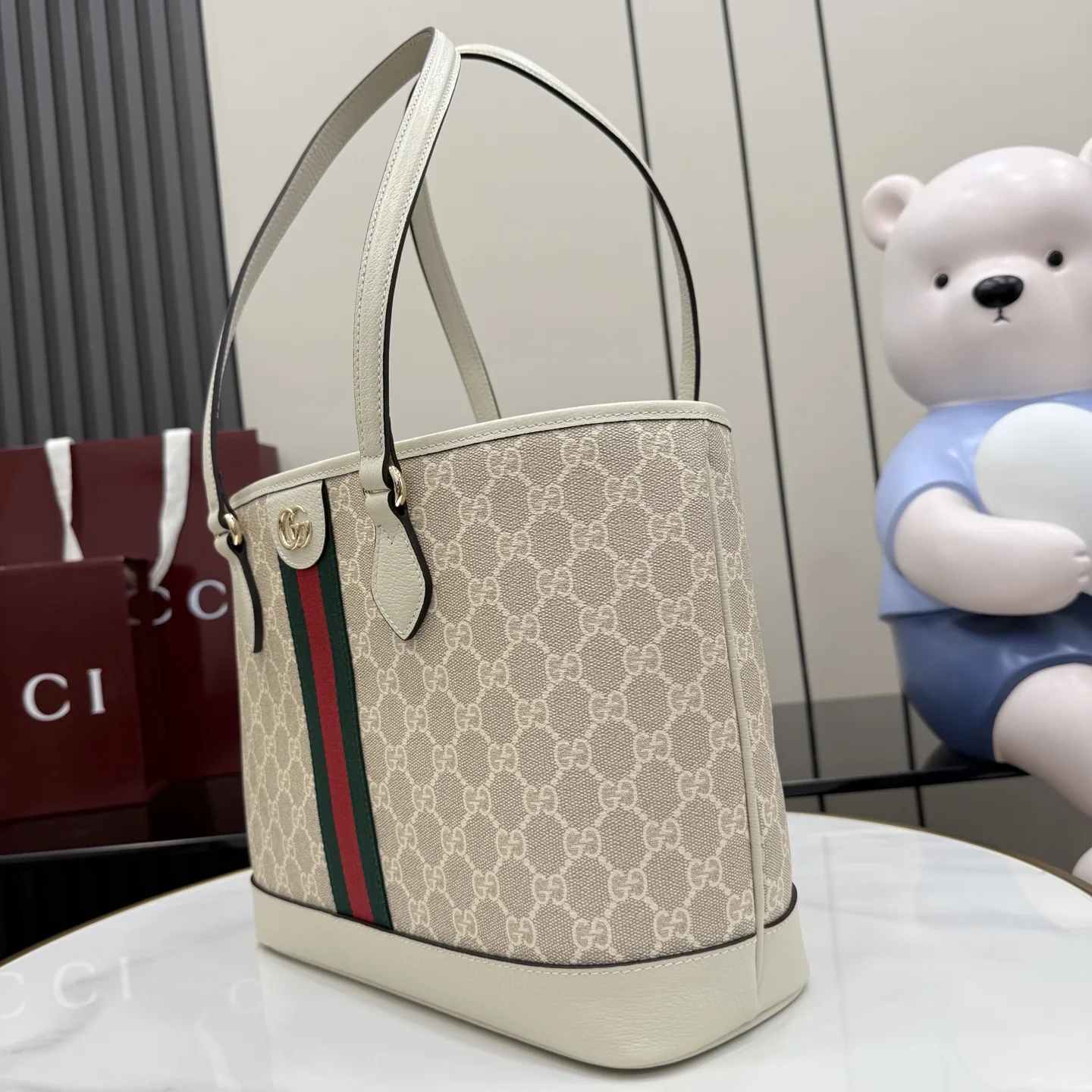 Gucci White Ophidia GG Supreme Canvas Tote Bag product photo from LabelPicks