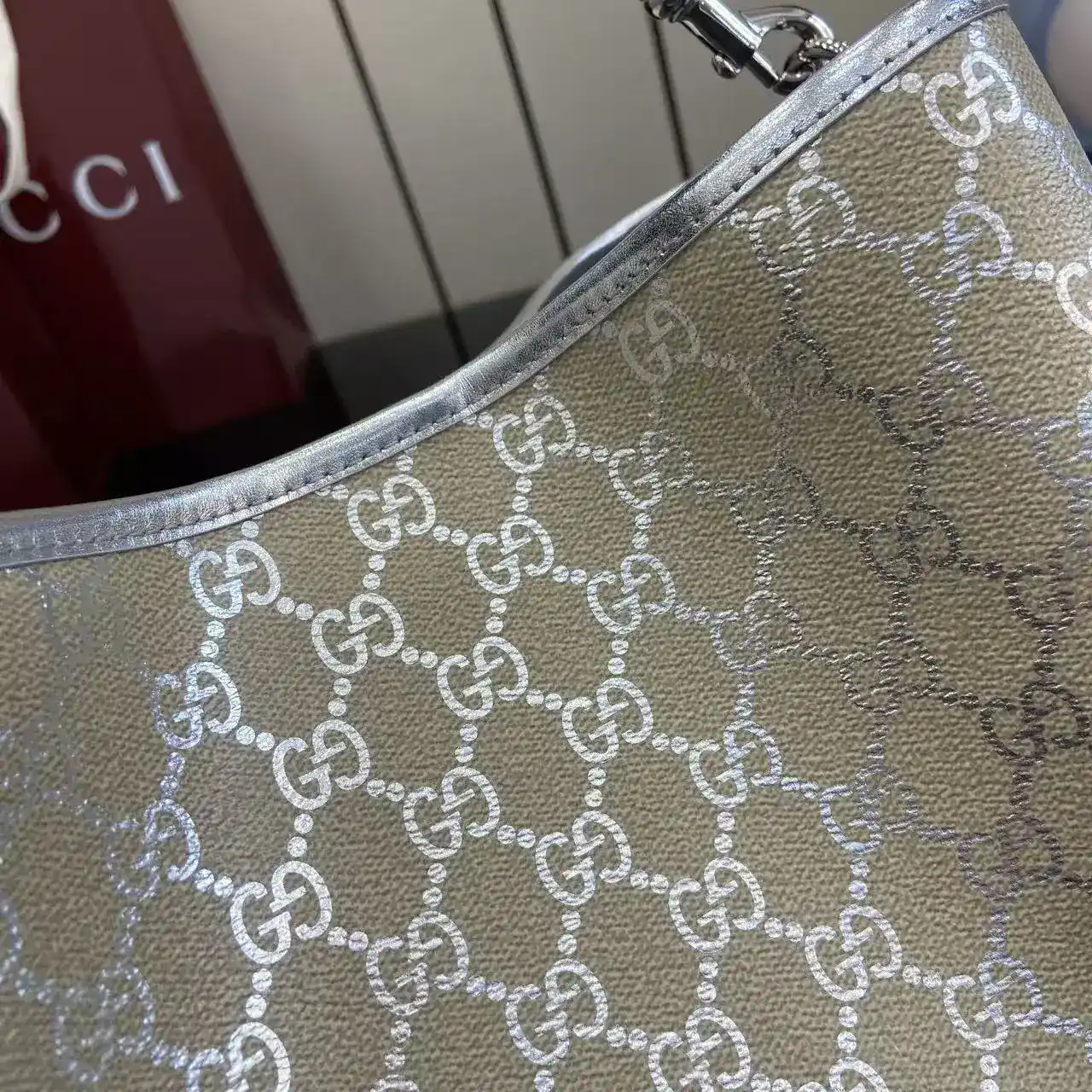 Gucci Silver Shoulder Bag product photo from LabelPicks