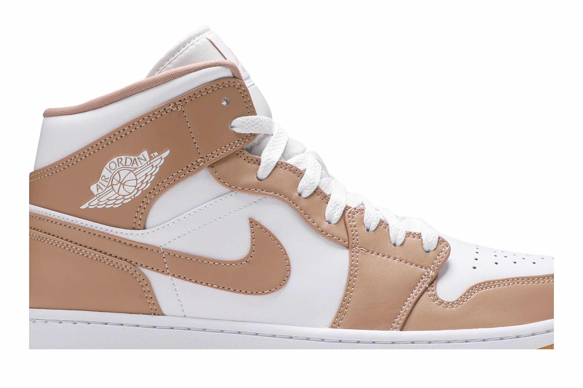Air Jordan 1 Mid ‘Tan Gum’ 554724-271