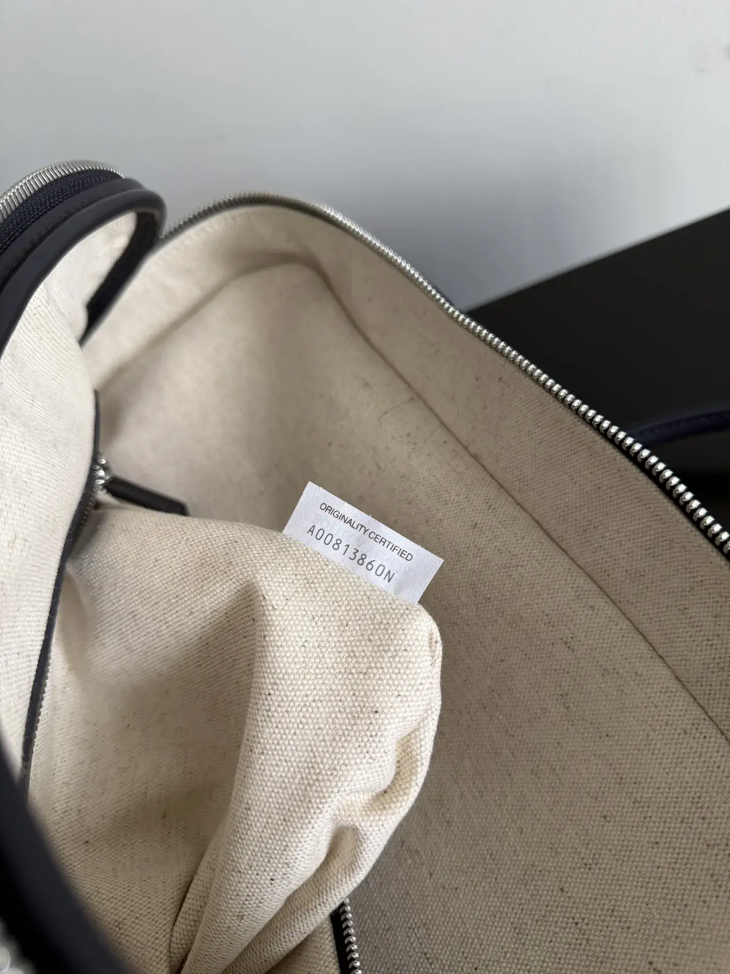 Bottega Veneta Getaway Top Handle Bag product photo from LabelPicks
