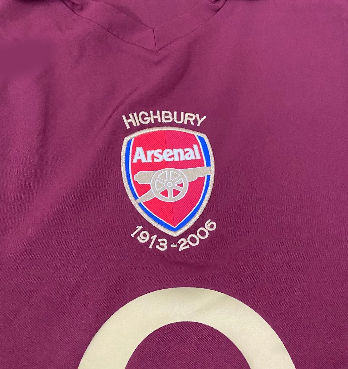 Thierry Henry SIGNED Arsenal 05/06 Home Jersey/Shirt - COA - 2005 Retro