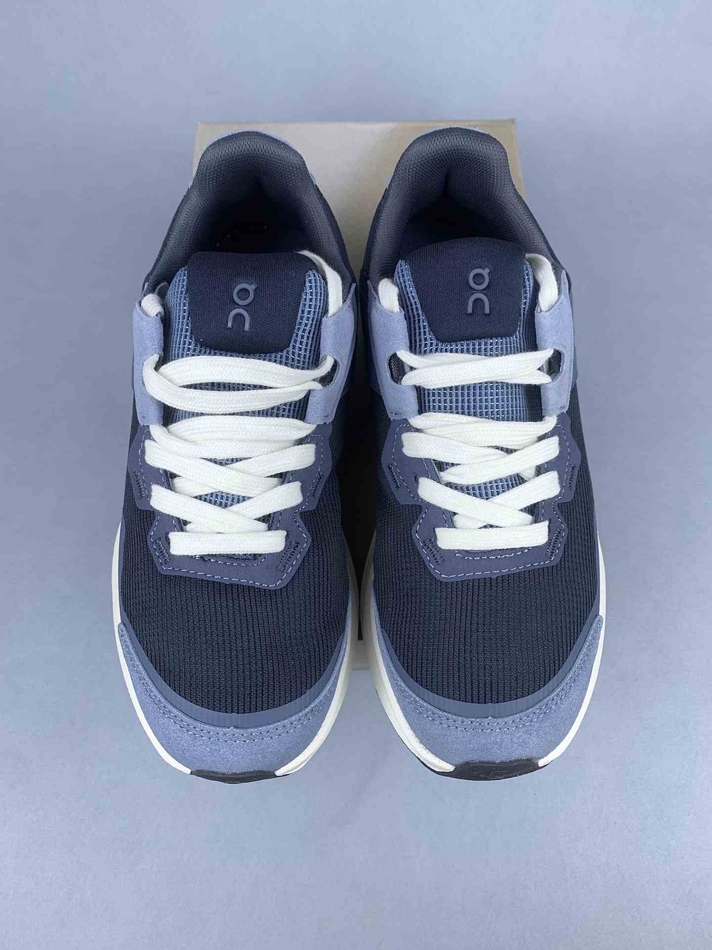 On Cloudnova Rift Shoes