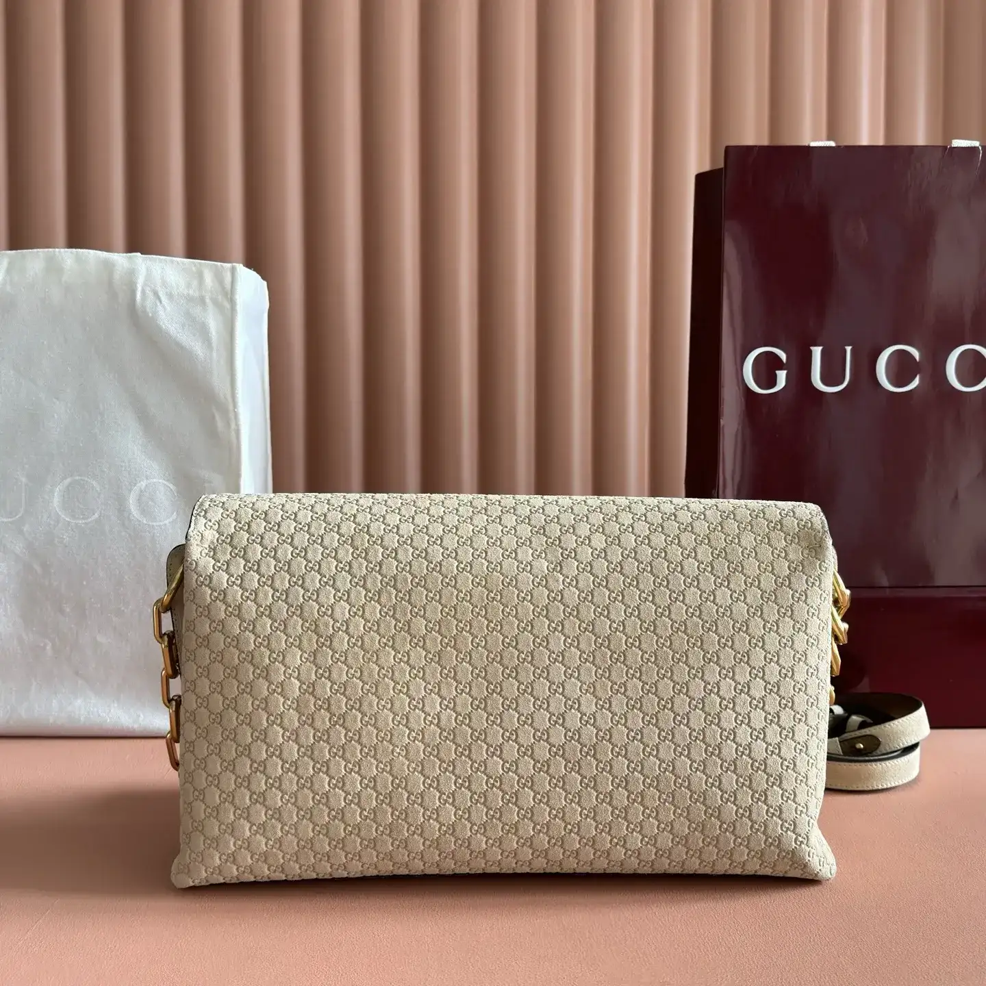 Gucci Beige GG Supreme Canvas Shoulder Bag product photo from LabelPicks