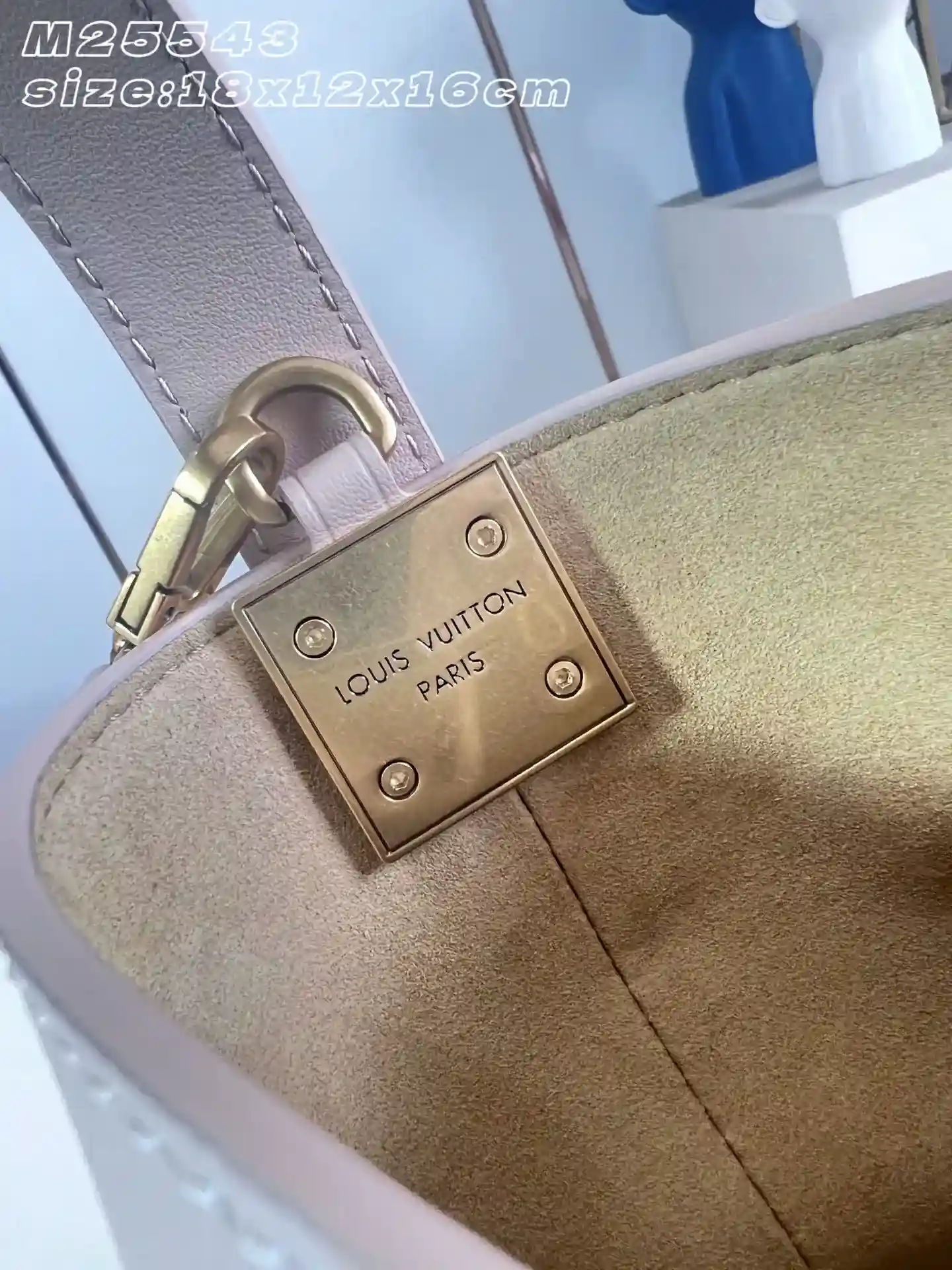 Louis Vuitton Pink Grained Leather Bucket Bag product photo from LabelPicks