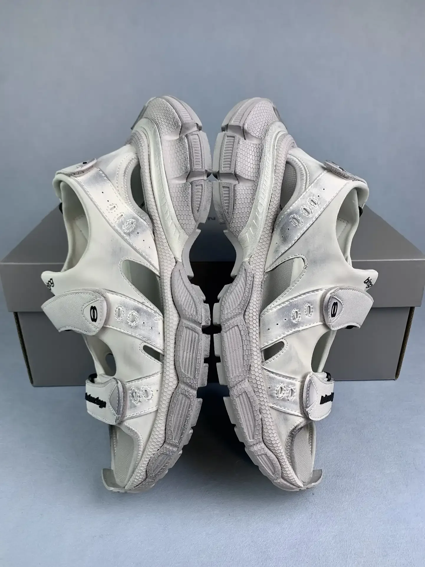3XL Sandals in White product photo from LabelPicks