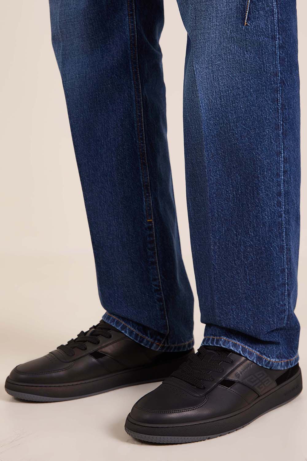 GIVENCHY נעלי סניקרס