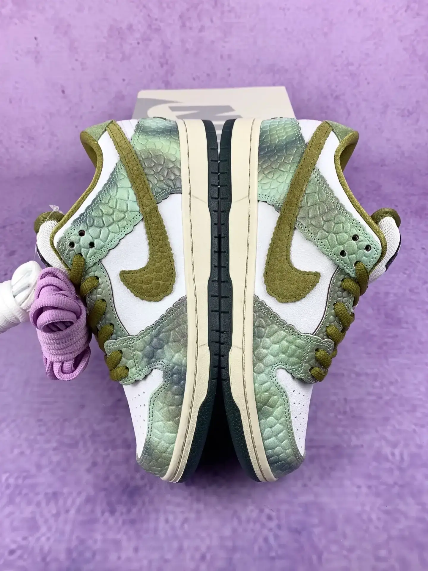 Alexis Sablone x Nike SB Dunk Low Pro “Chameleon” - Oil Green/Desert Moss/White product photo from LabelPicks