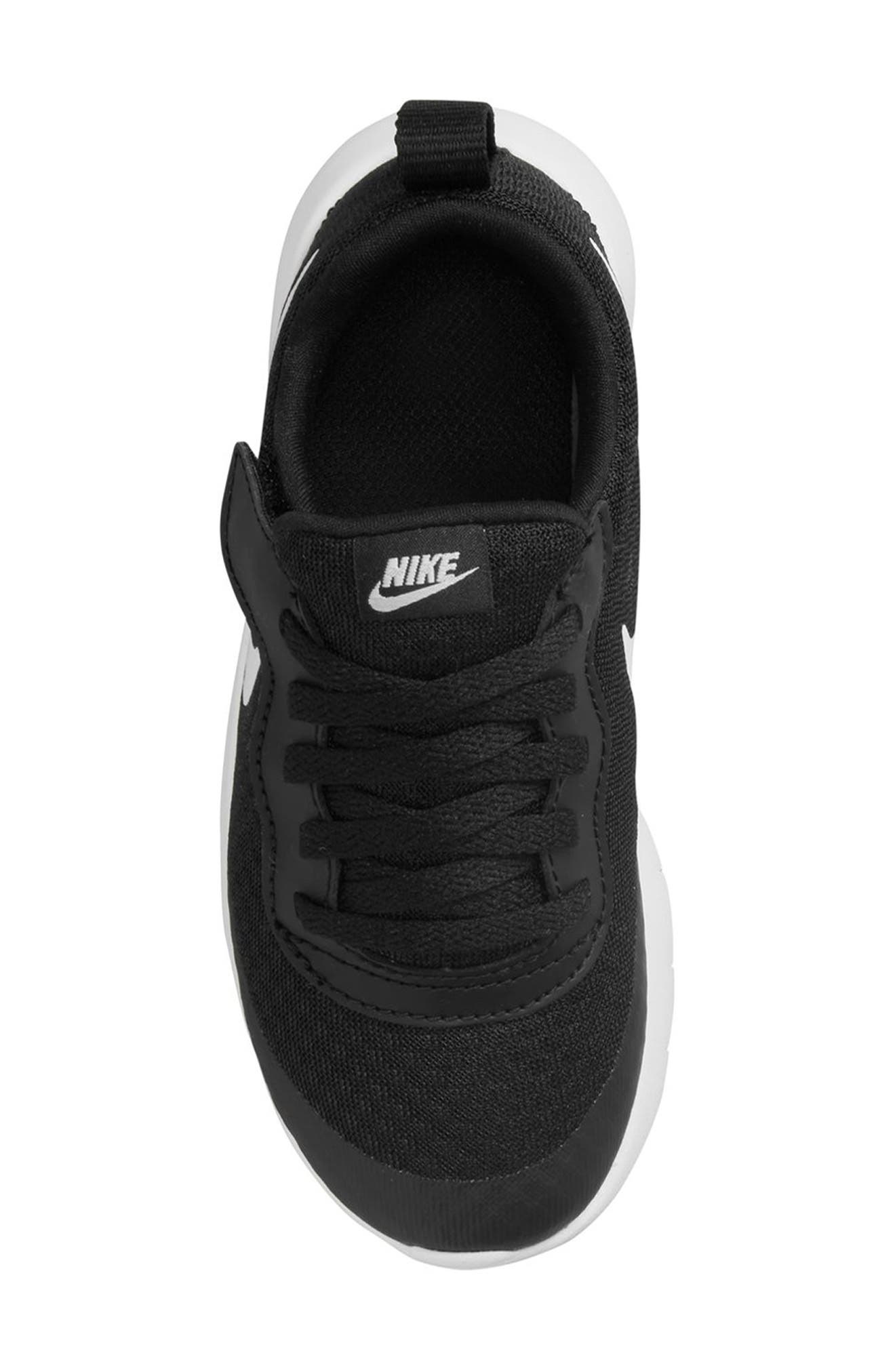 Nike Kids' Tanjun EZ Sneaker