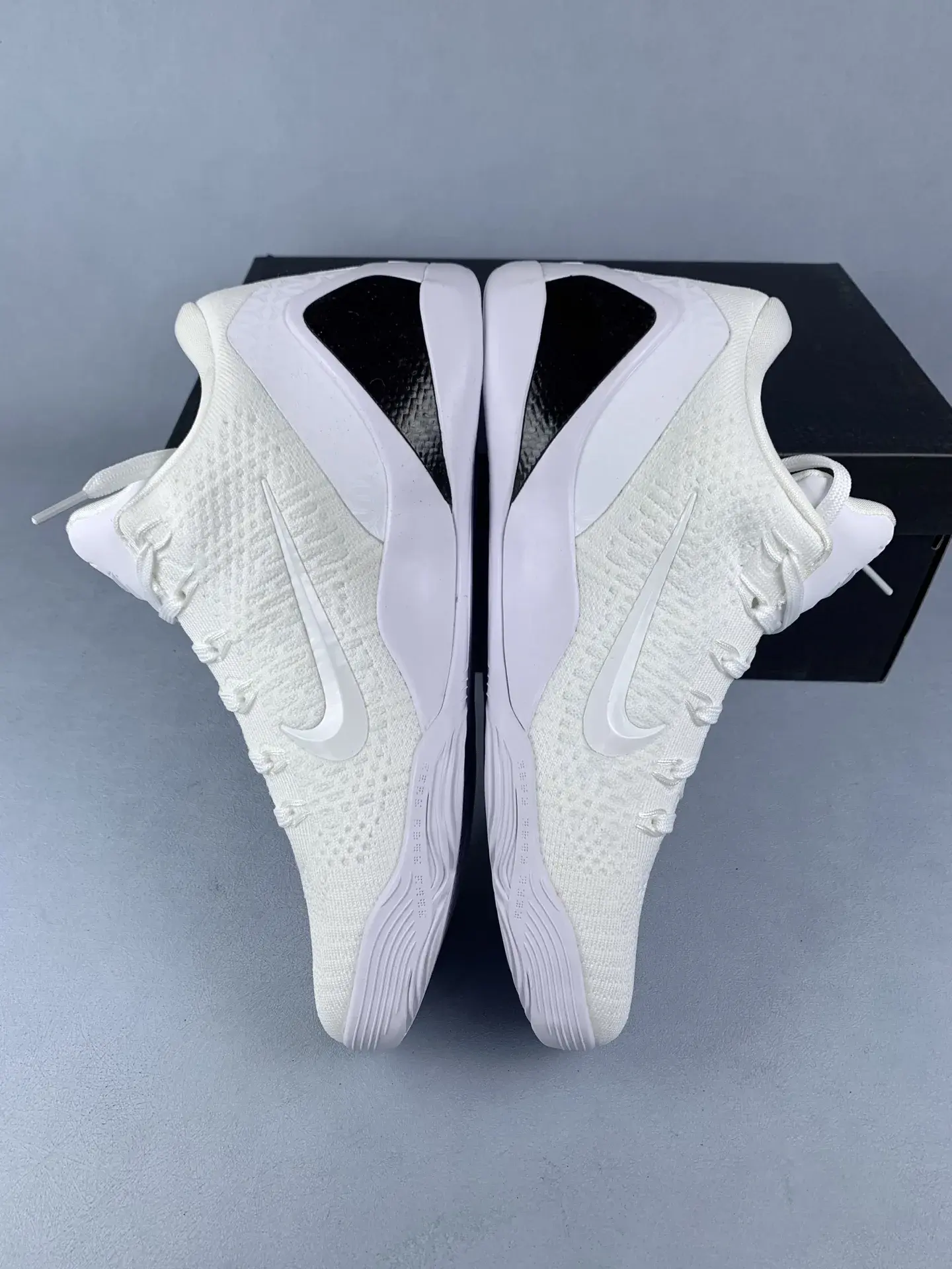 Kobe 9 Elite Low Protro “Halo” Basketball Shoes product photo from LabelPicks