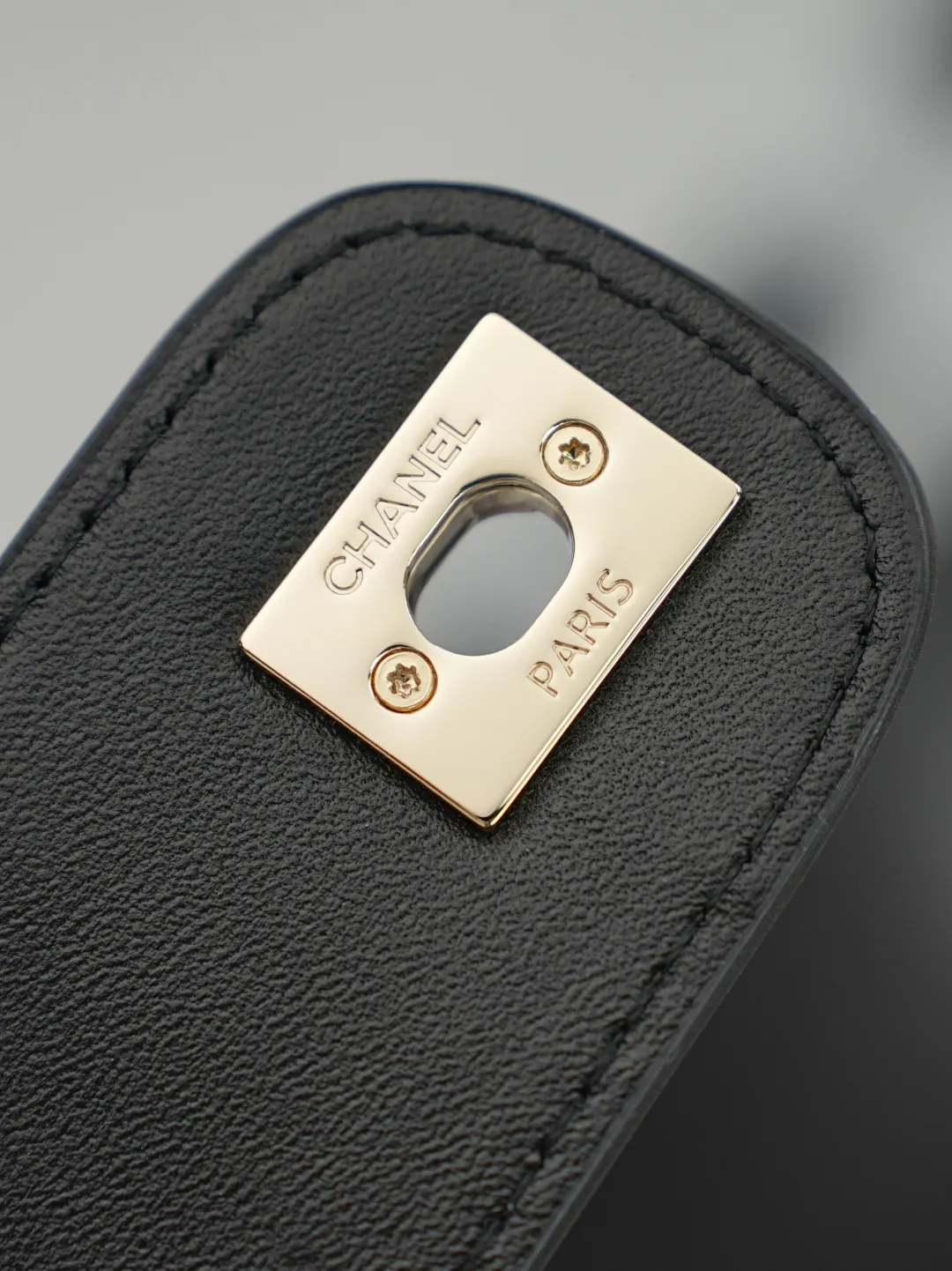Chanel Black Straw Woven Shoulder Bag product photo from LabelPicks