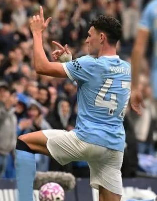 Phil Foden SIGNED Man City 25/26 Home Jersey/Shirt - COA - 2025