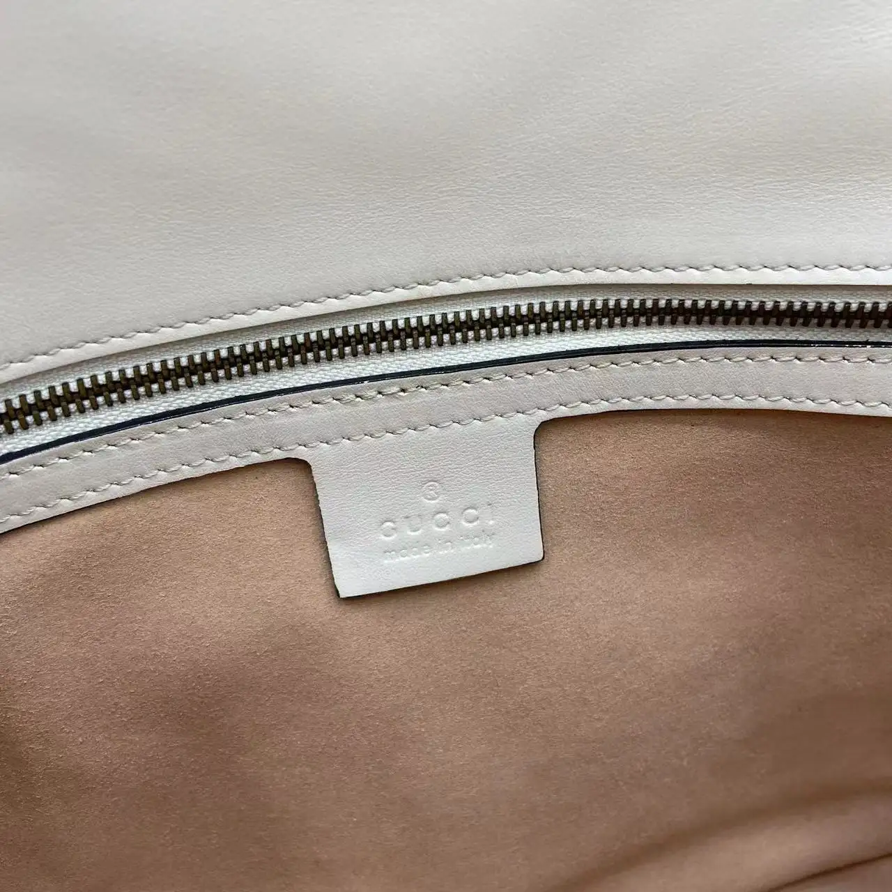 Gucci White Marmont GG Supreme Canvas Top Handle Bag product photo from LabelPicks