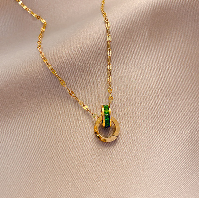 Double circle interlaced green diamond necklace for women design simple temperament net red clavicle chain fashion