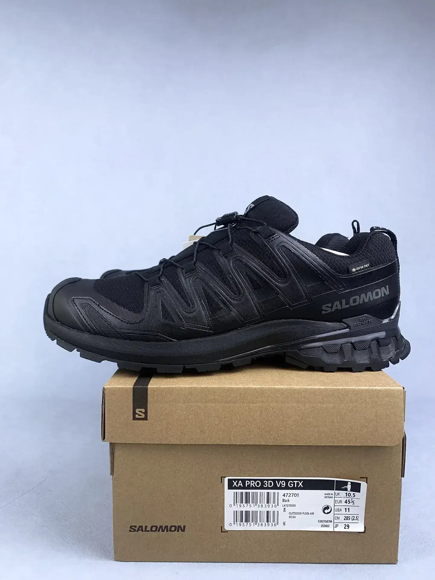 Salomon XA PRO 3D V9 GORE-TEX Shoes product photo from LabelPicks