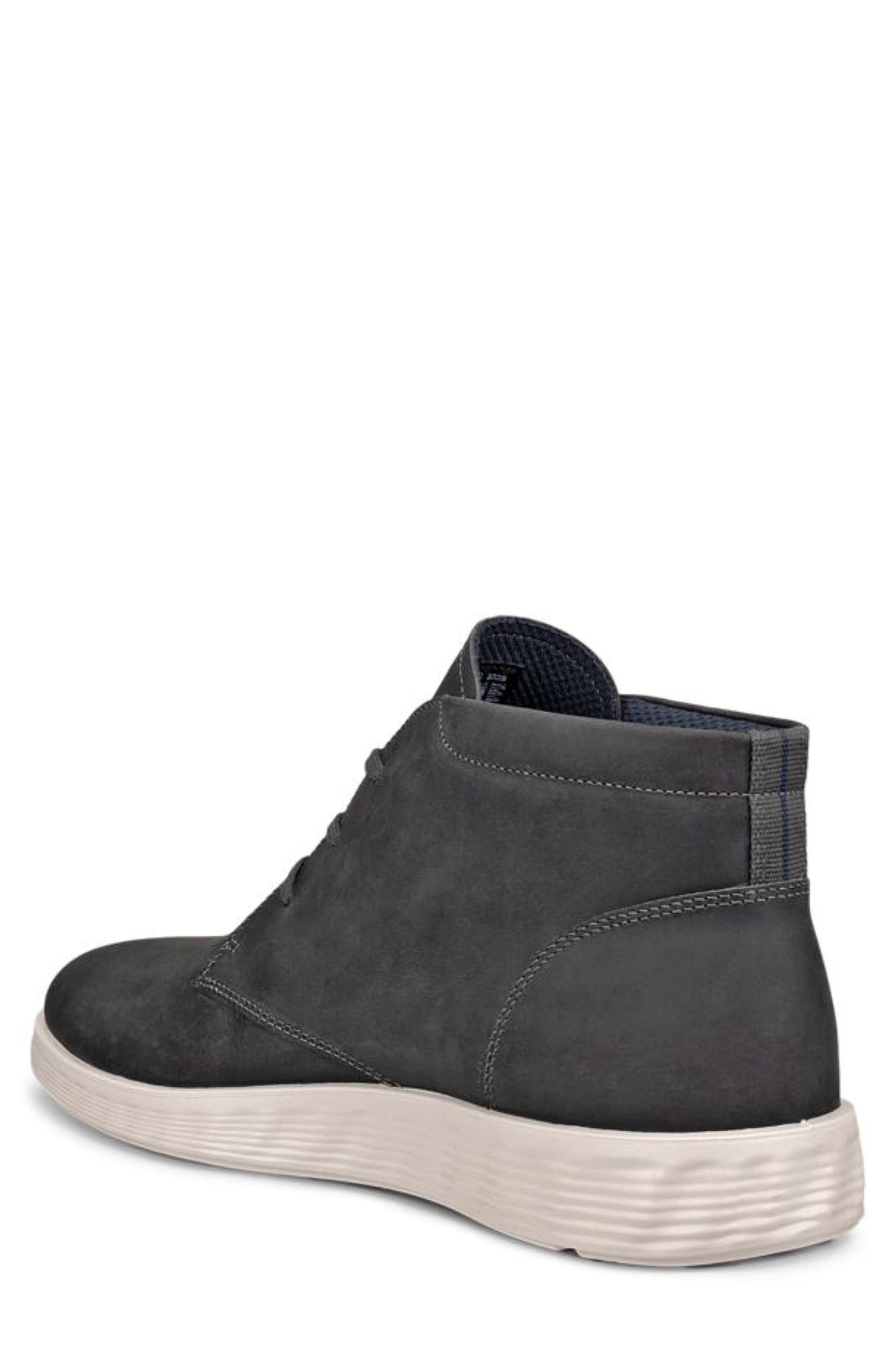 ECCO Lite Hybrid Chukka Boot