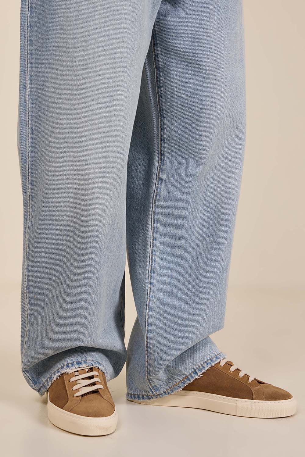 COMMON PROJECTS נעלי סניקרס