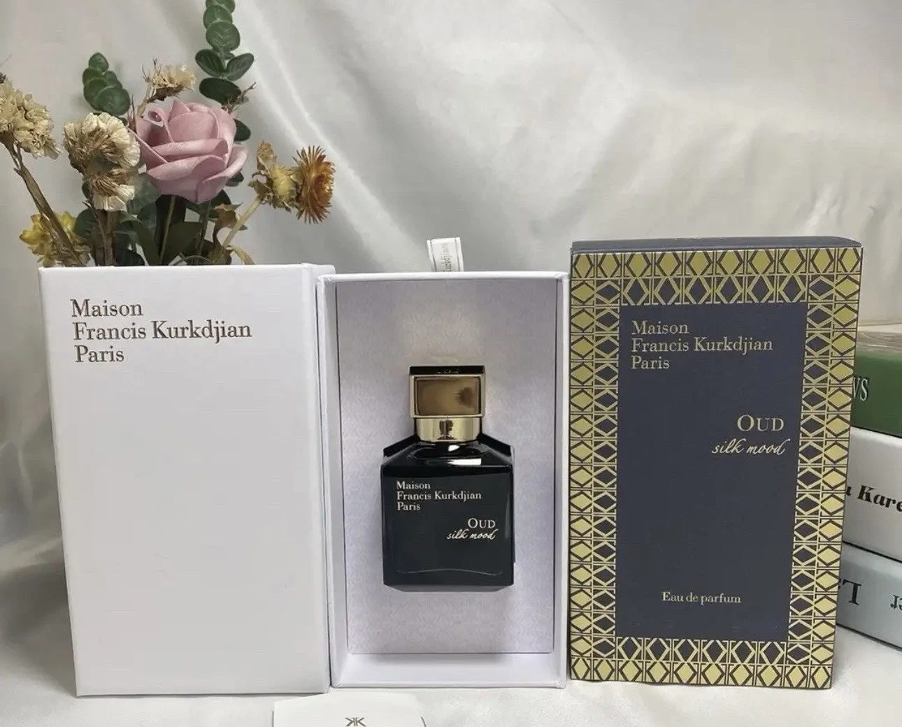 Silk Oud Eau de Parfum – Unisex Luxury Fragrance