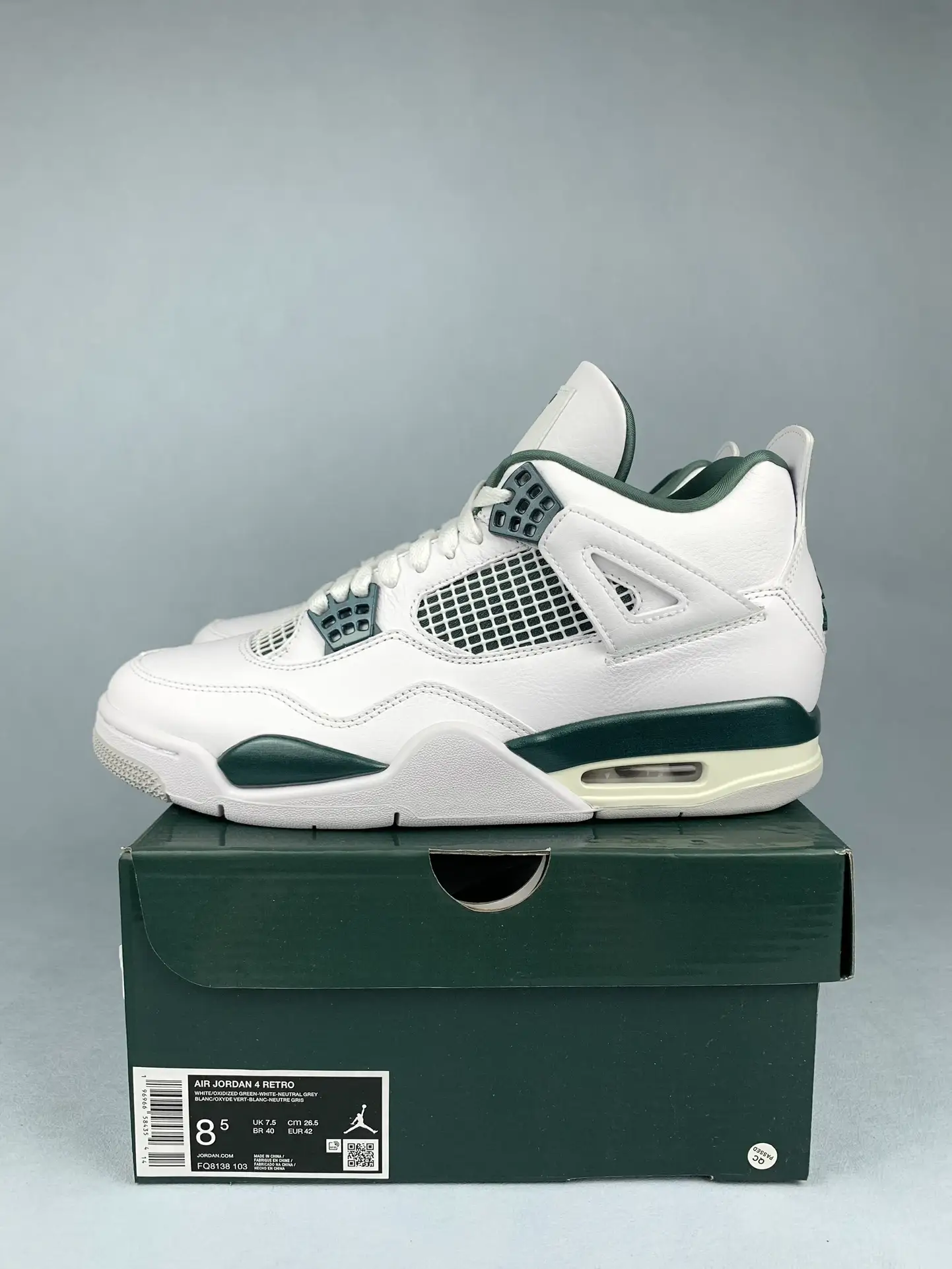 Air Jordan 4 