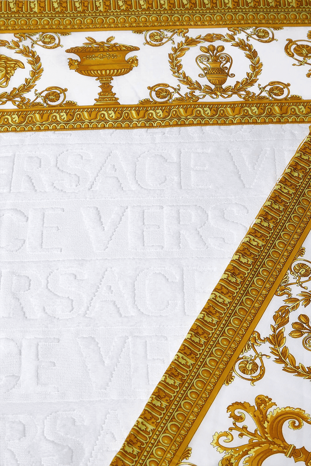 VERSACE מגבת רחצה