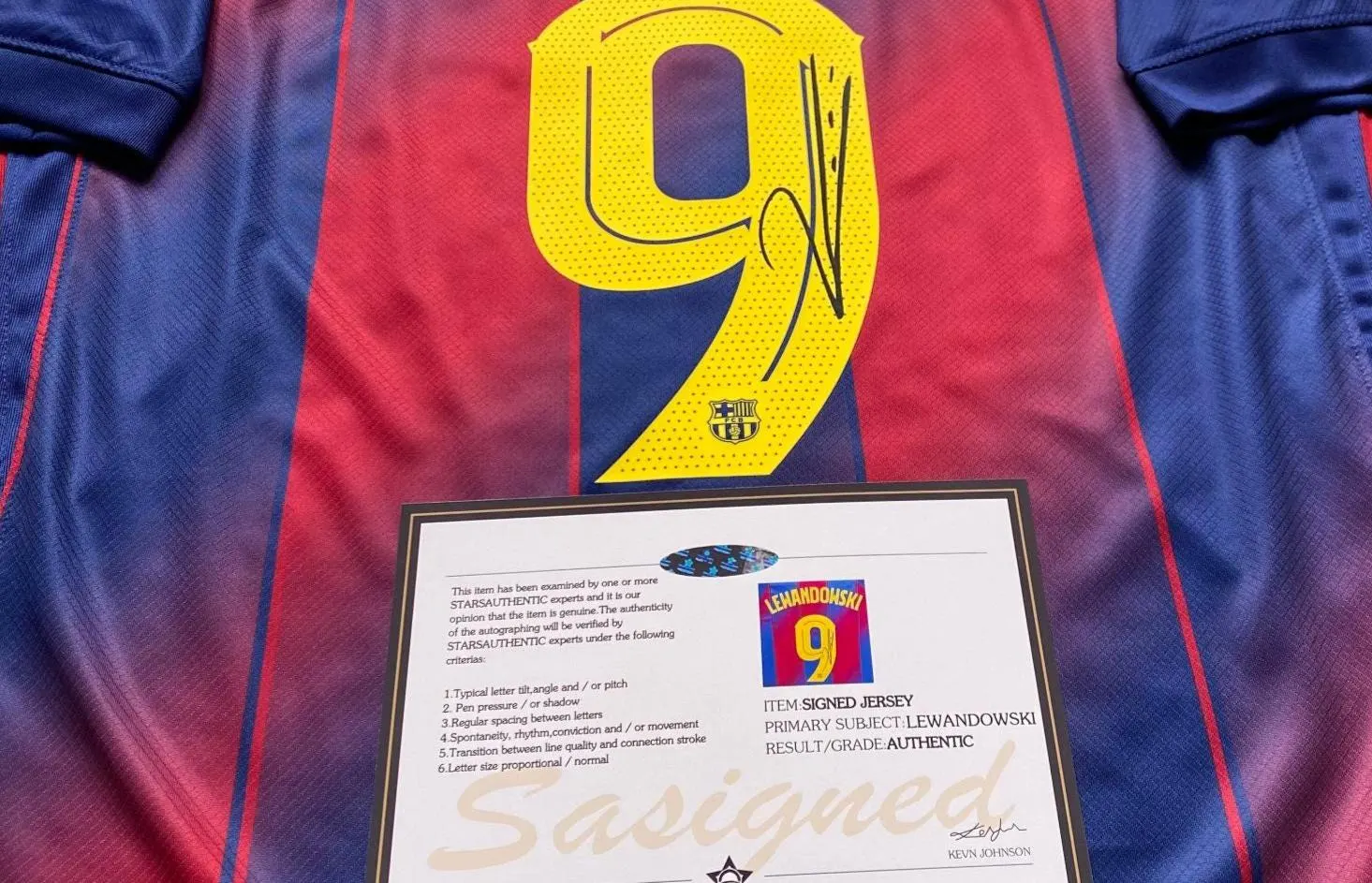 Robert Lewandowski SIGNED Barcelona 25/26 Home #9 Jersey/Shirt - COA - 2025