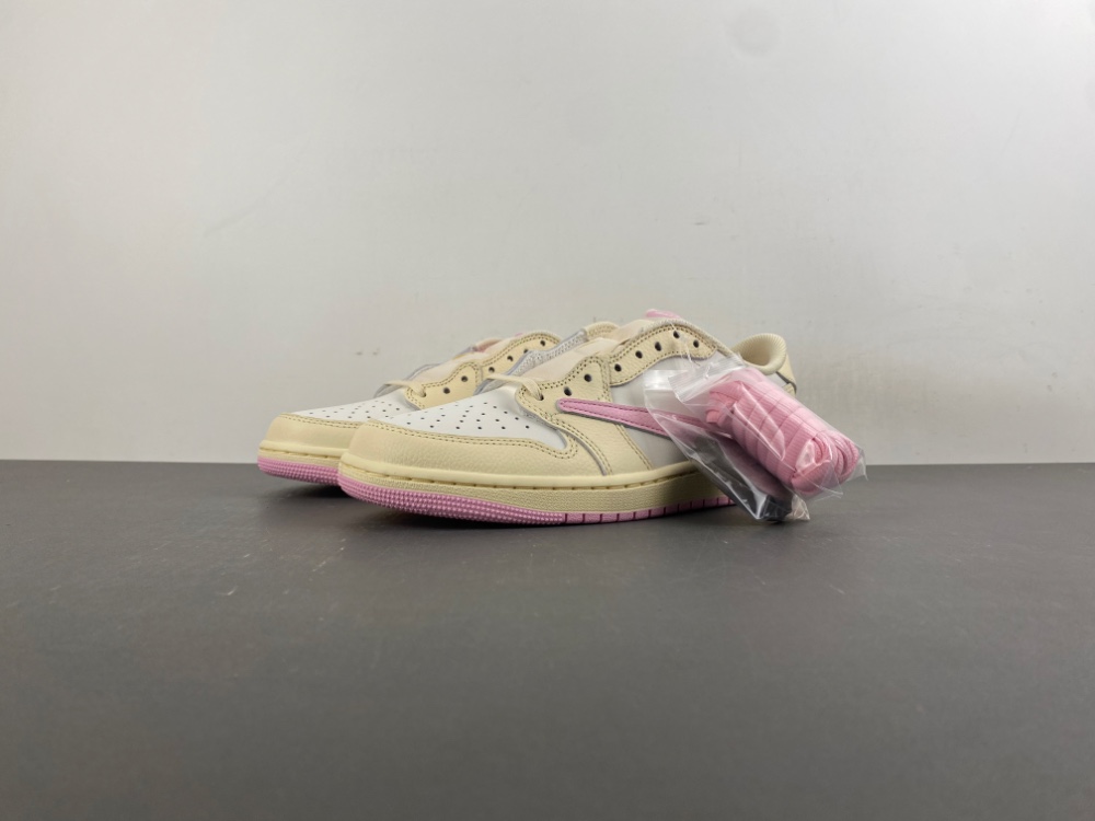 Travis Scott x Air Jordan 1 Low OG Shy Pink