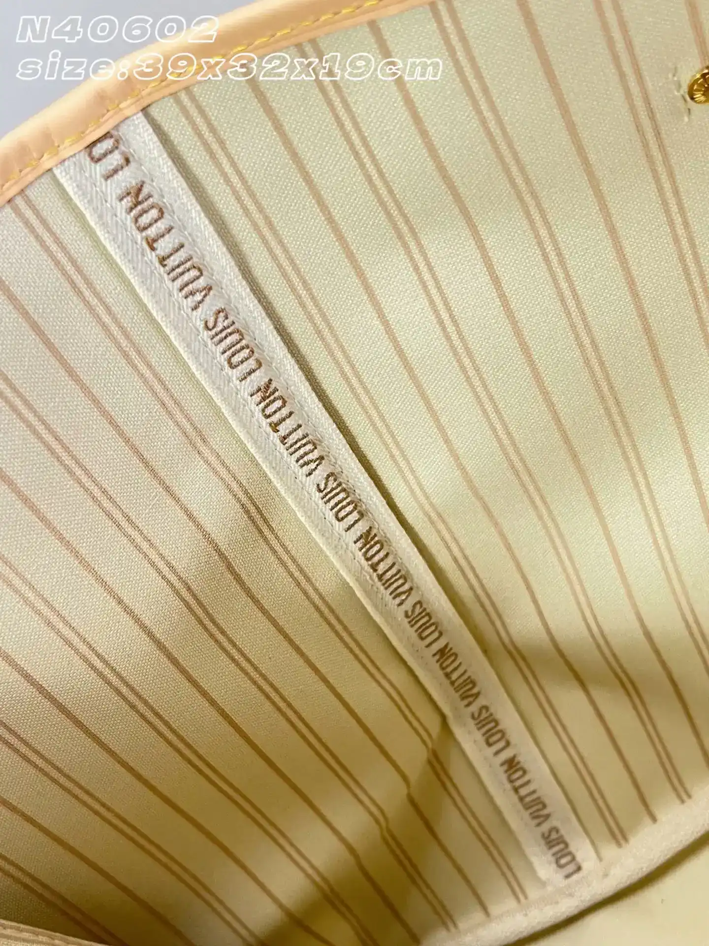 Louis Vuitton Calfskin Neverfull Tote Bag product photo from LabelPicks