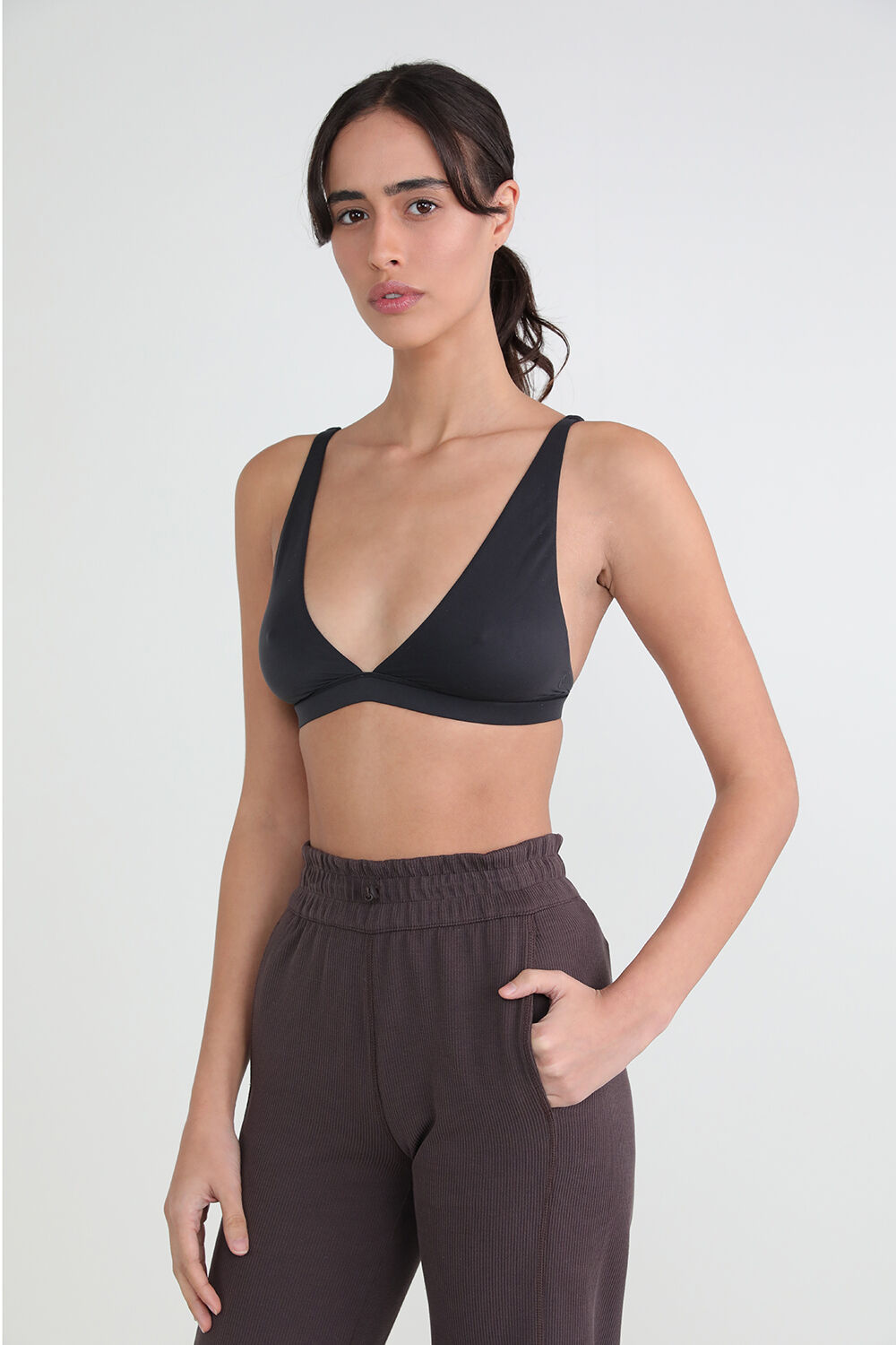 LULULEMON Wundermost Ultra-Soft Nulu Triangle Bralette