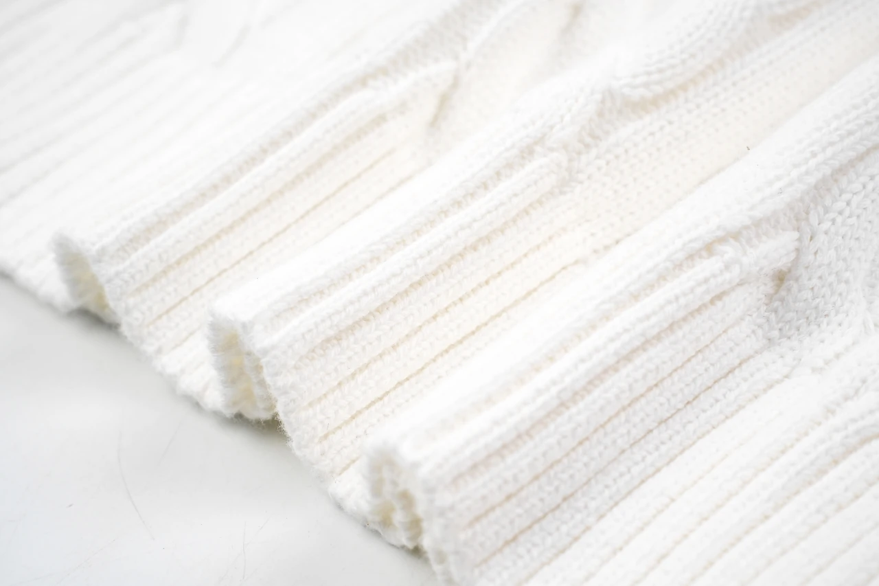Ralph Lauren White Cable-Knit Cotton Crewneck Sweater product photo from LabelPicks
