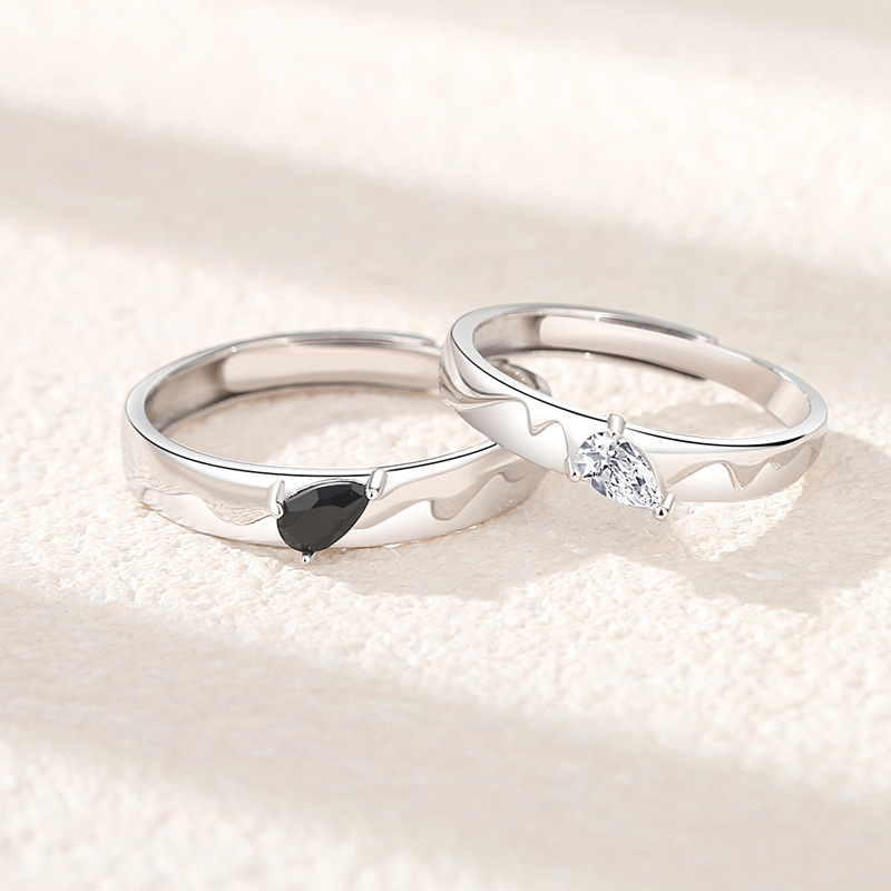 Original design, a couple's ring featuring a landscape motif, made of 925 sterling silver with a heart-shaped design and delicate cubic zirconia embellishments