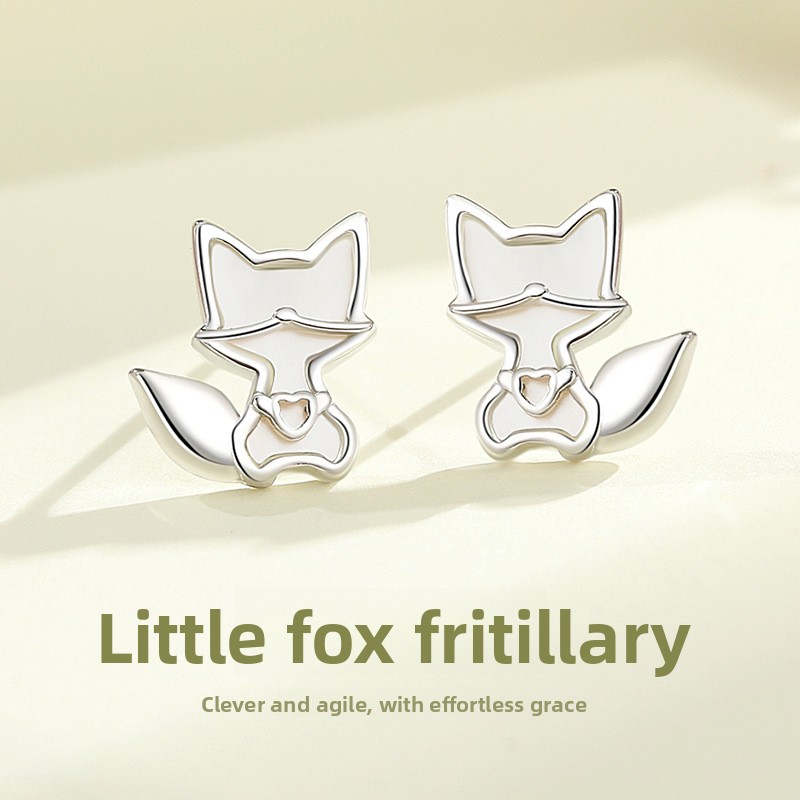 Original Little Fox Mother-of-Pearl Earrings for Women, Pure Silver, Unique Design, Cartoon Animal Earrings, Small and Cute, for Girls with a Young Heart