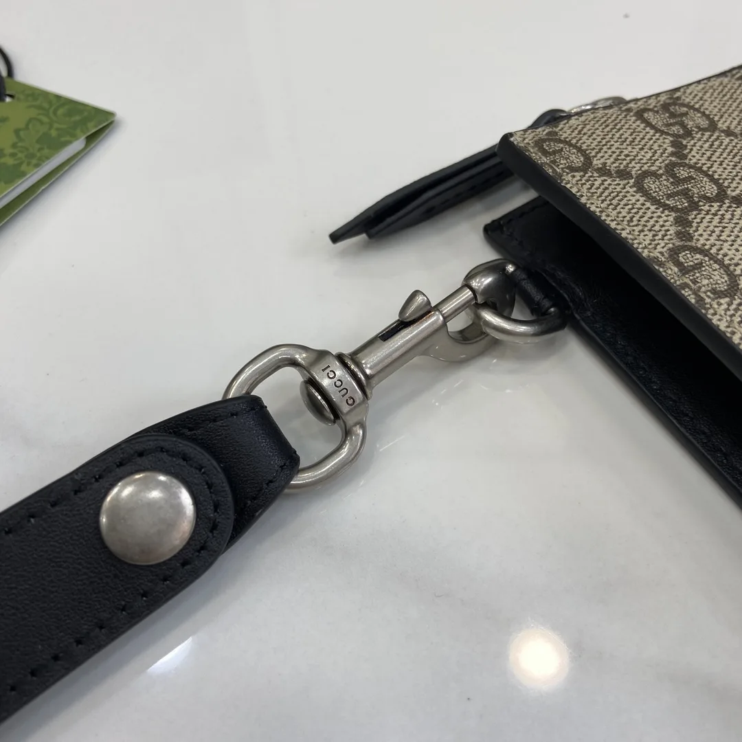 Gucci Ophidia Brown GG Supreme Canvas Clutch product photo from LabelPicks