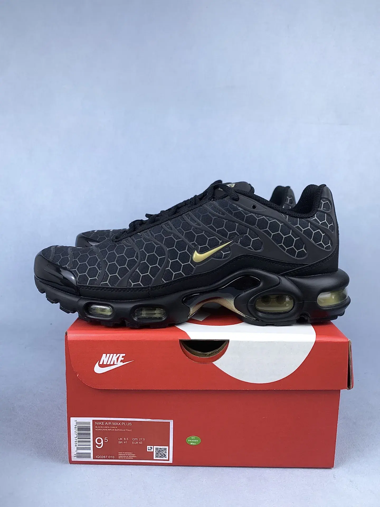 Nike Air Max Plus 'Manchester' Shoes product photo from LabelPicks