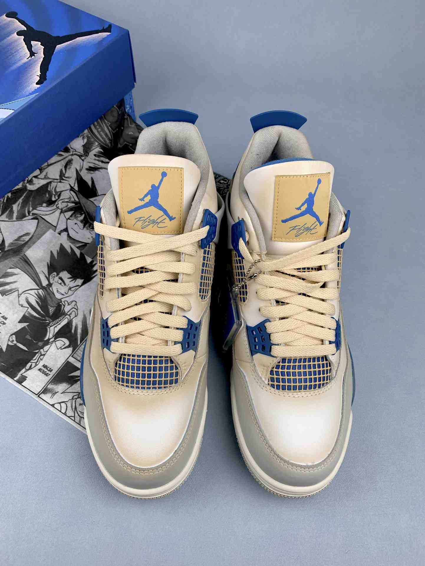 Air Jordan 4 