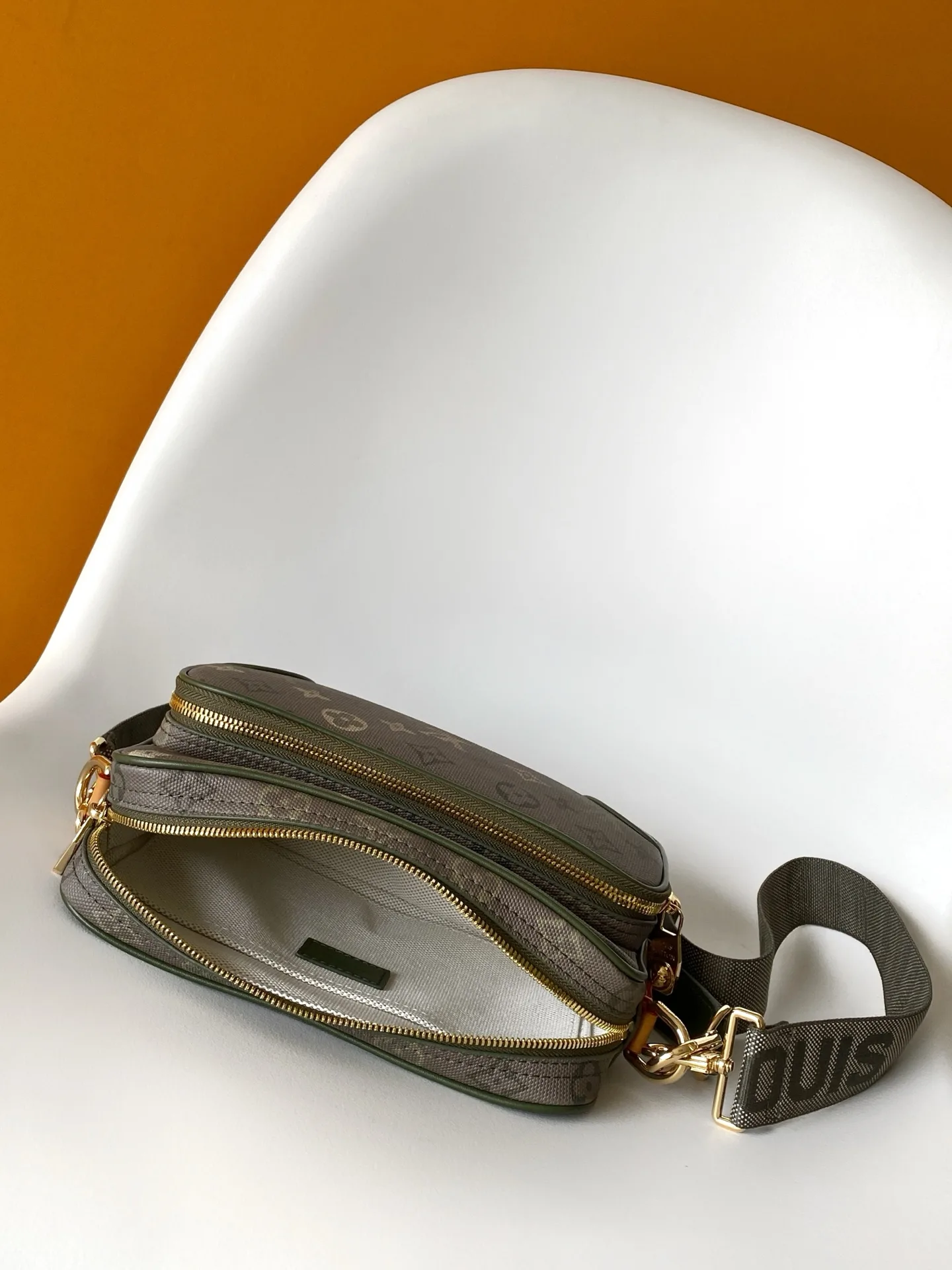 Louis Vuitton Monogram Canvas Crossbody Bag product photo from LabelPicks