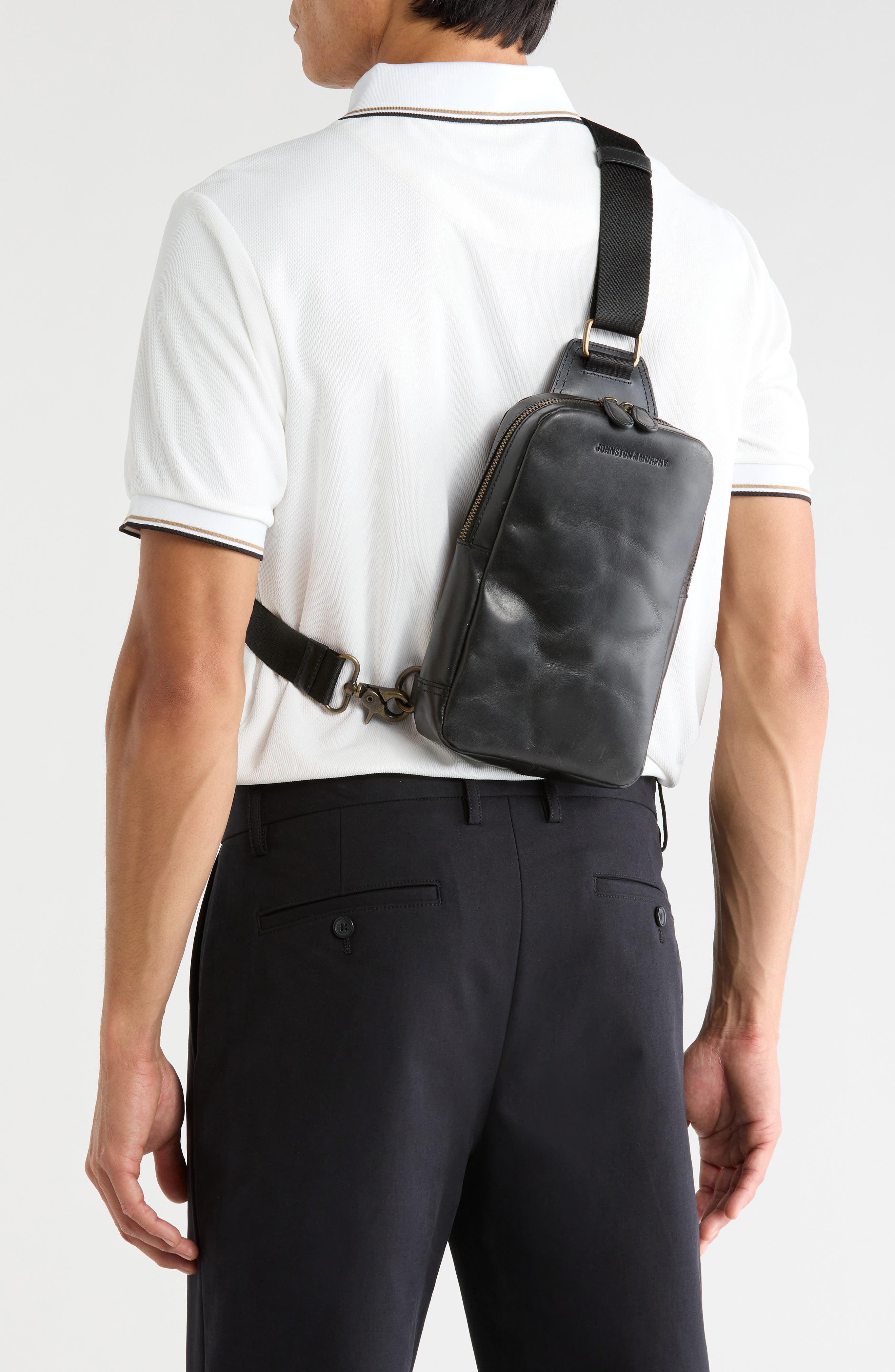 Johnston & Murphy Hunter Glazed Sling Bag