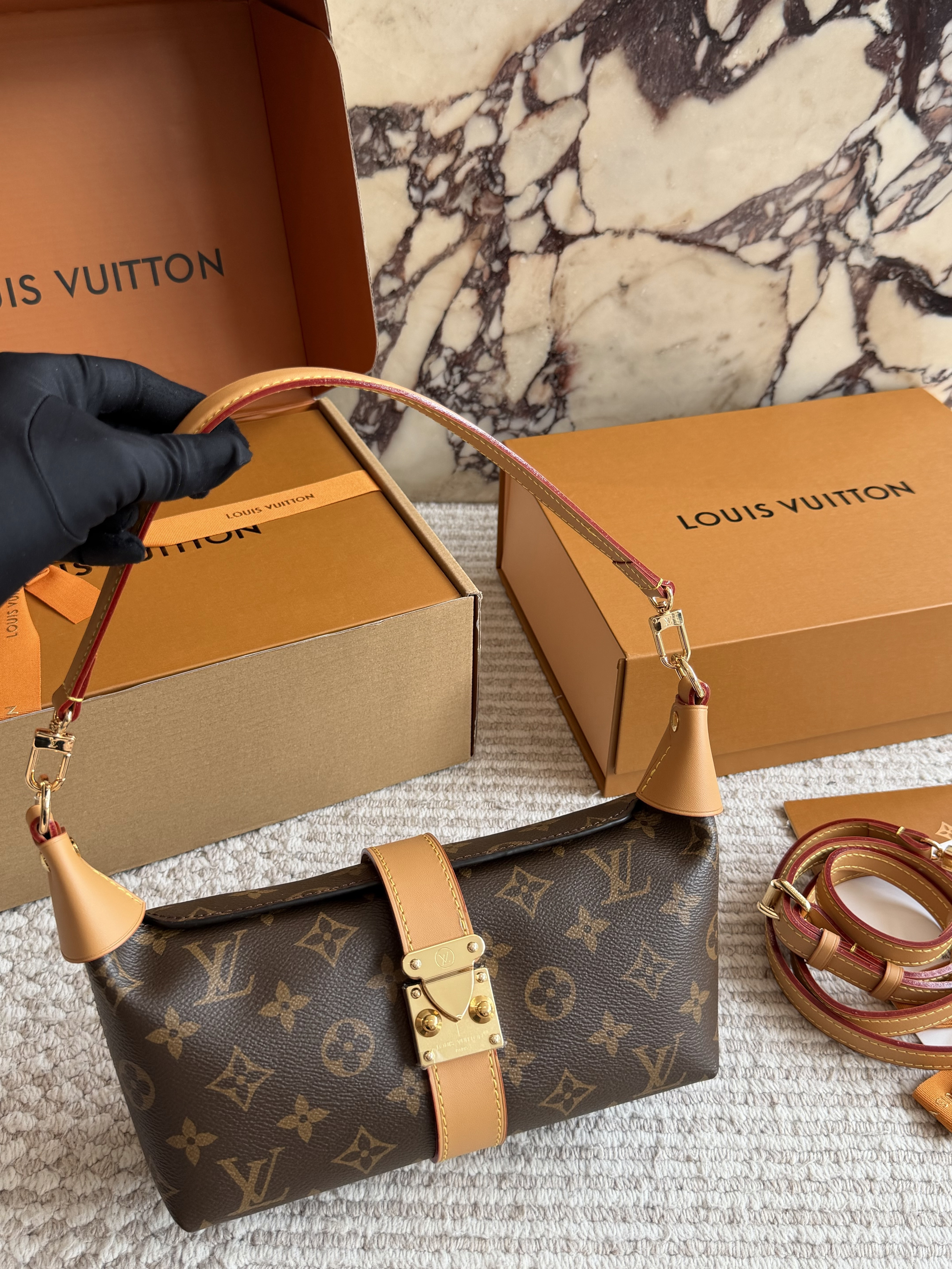 LV Pochette Mia Bag