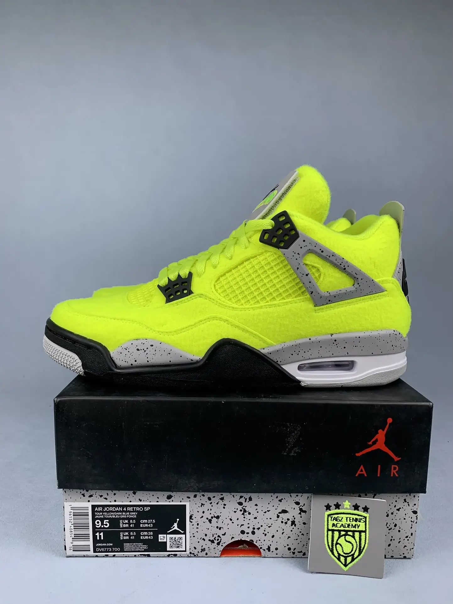 Air Jordan 4 