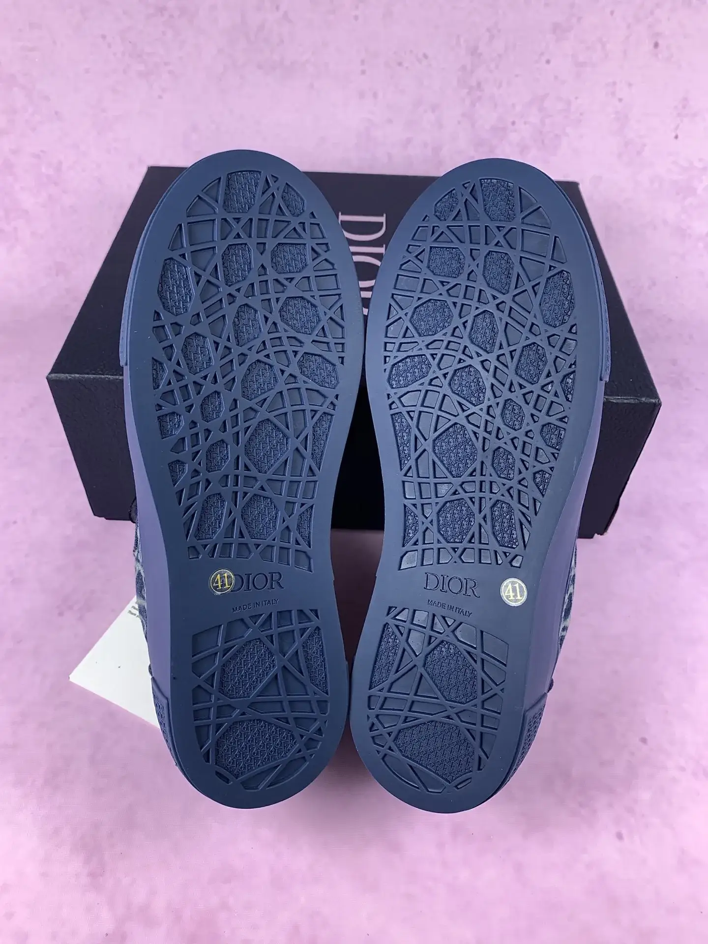 B33 Sneaker product photo from LabelPicks
