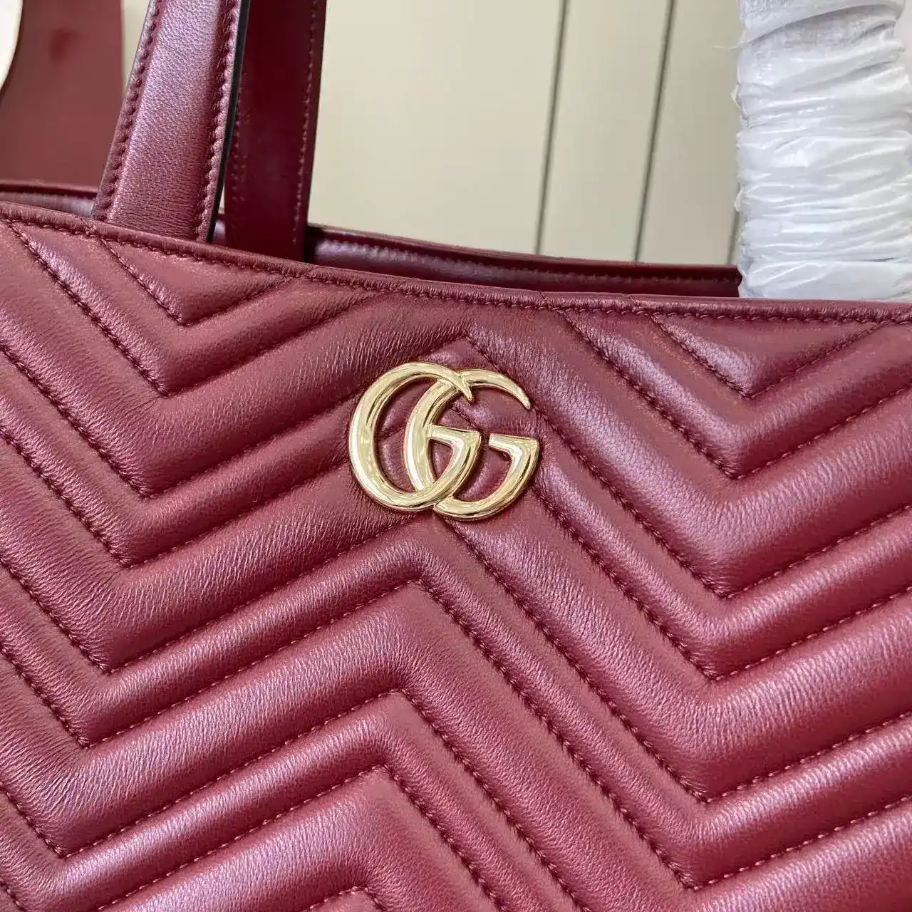 Gucci Marmont Red GG Supreme Canvas Tote Bag product photo from LabelPicks
