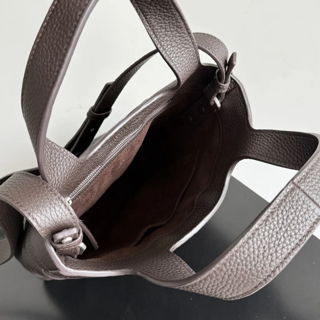 Bottega Veneta Diago Intrecciato Woven Leather Top Handle Bag product photo from LabelPicks