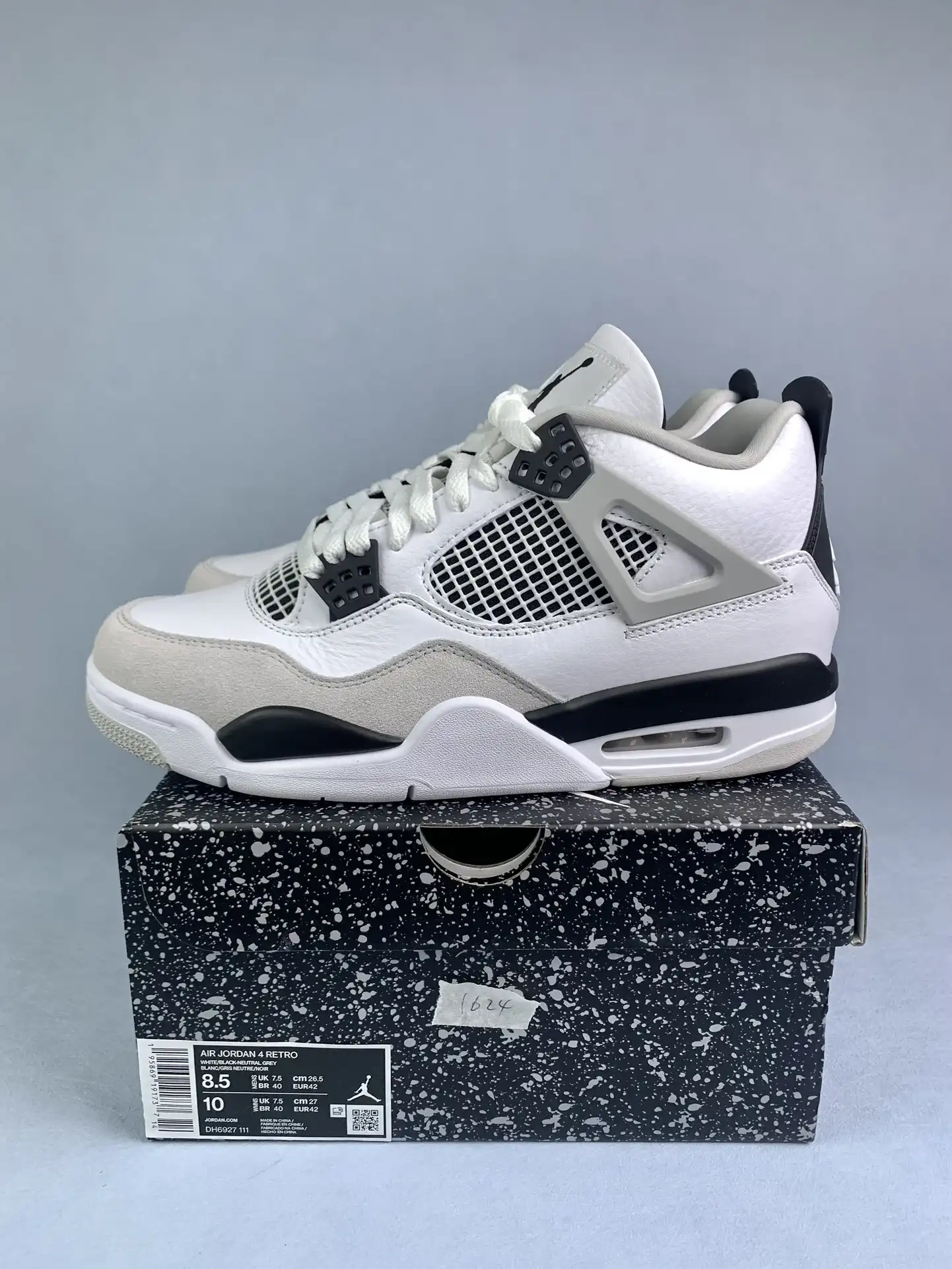 Air Jordan 4 Retro 