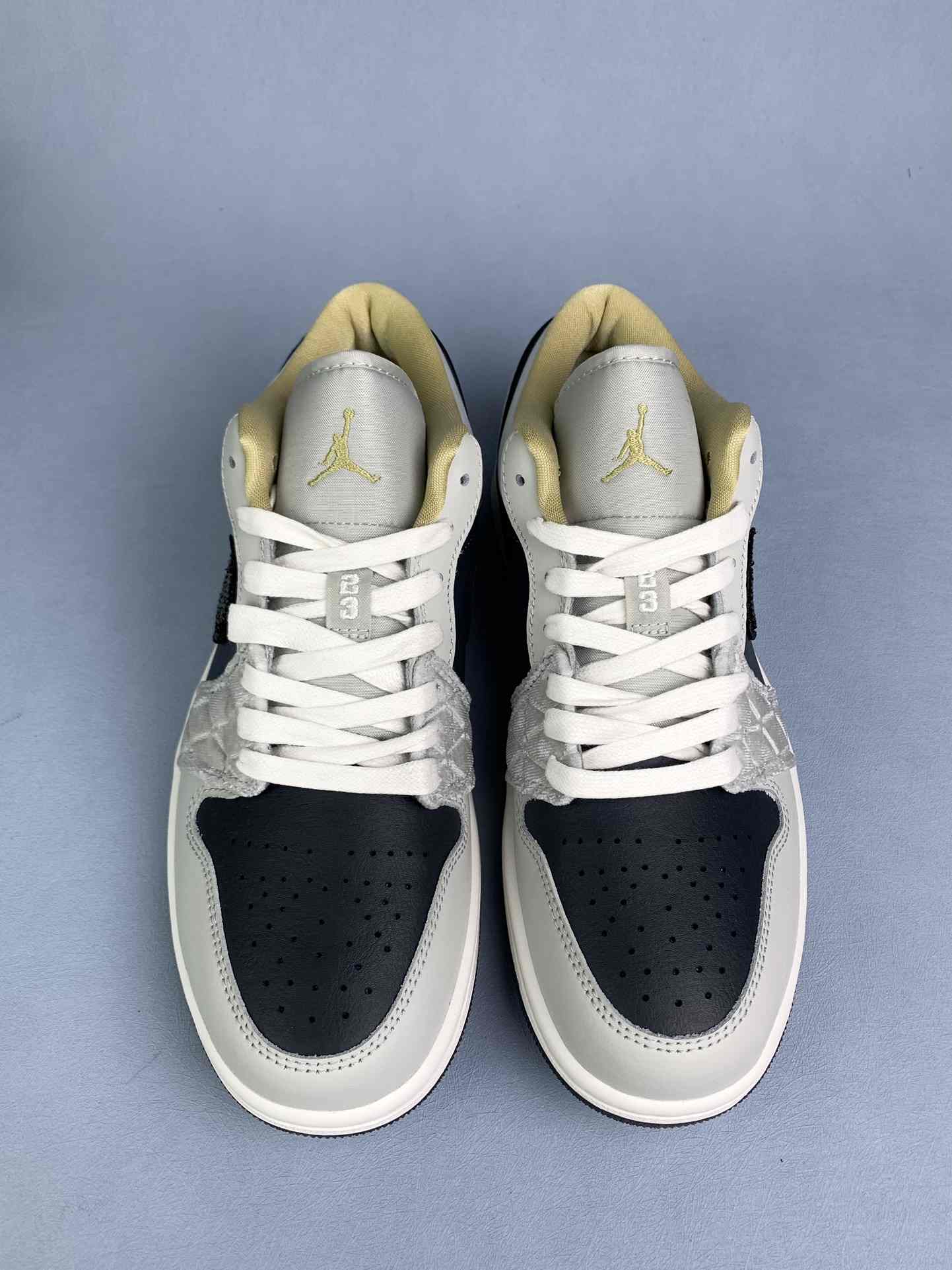 Air Jordan 1 Low SE 'Beaded Swoosh' Shoes