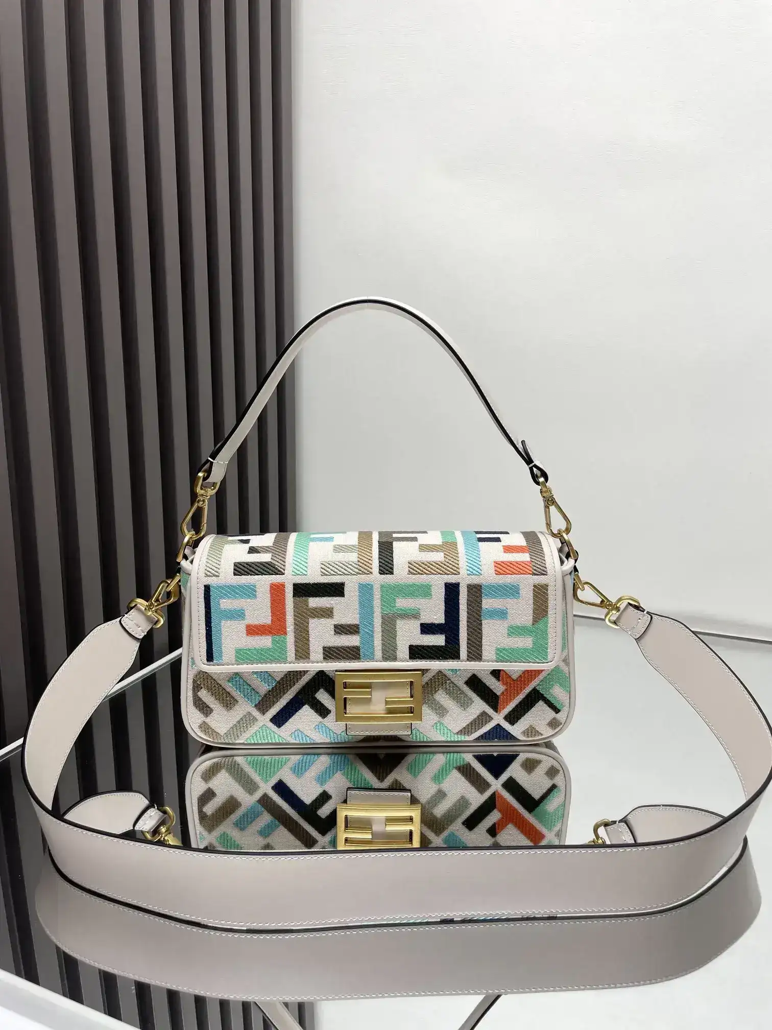 Fendi Baguette Shoulder Bag product photo from LabelPicks
