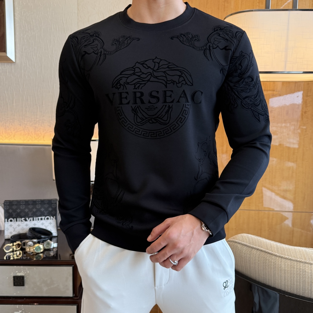 0915 Crewneck Print Sweatshirt