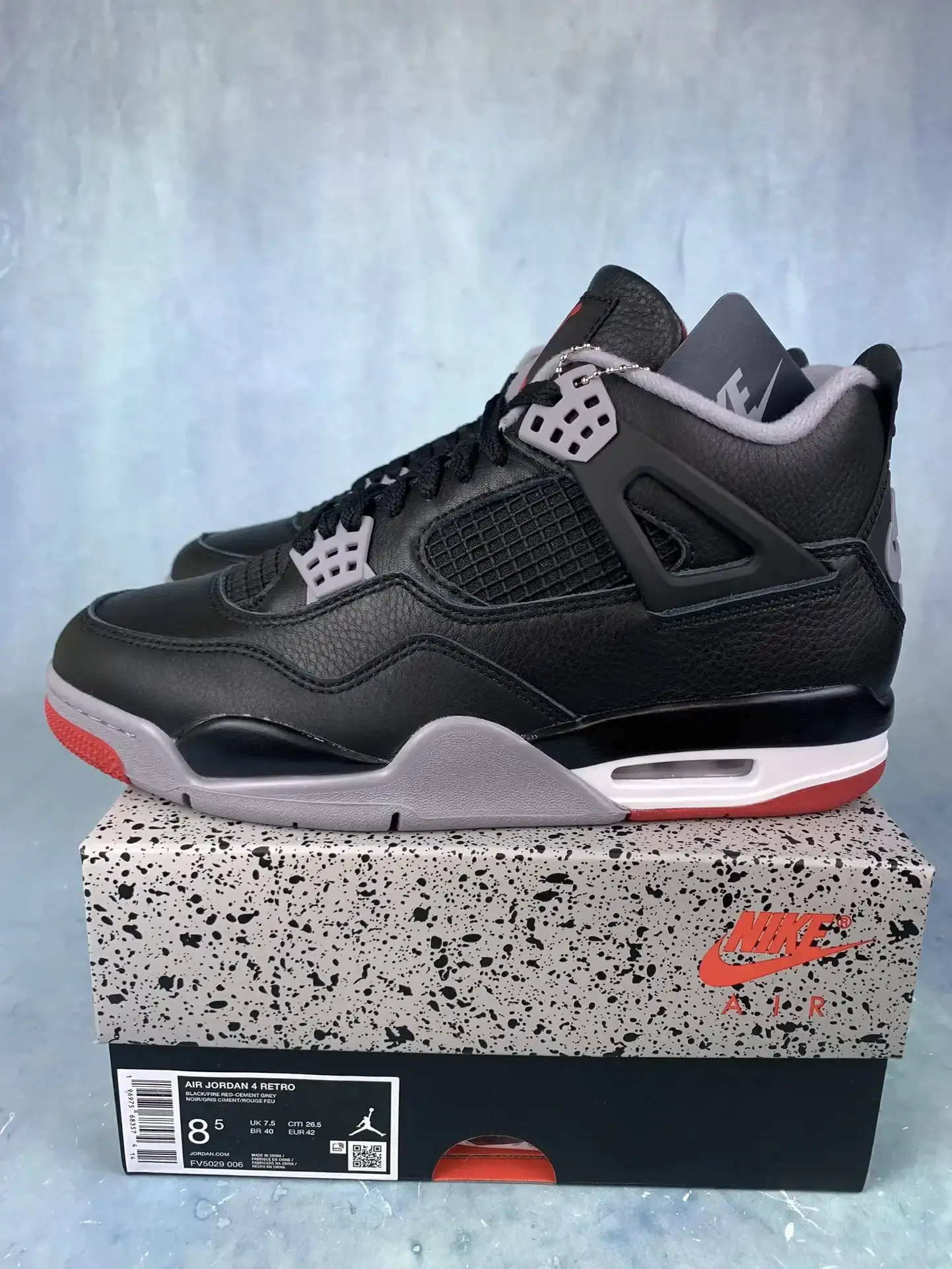 Air Jordan 4 Retro 