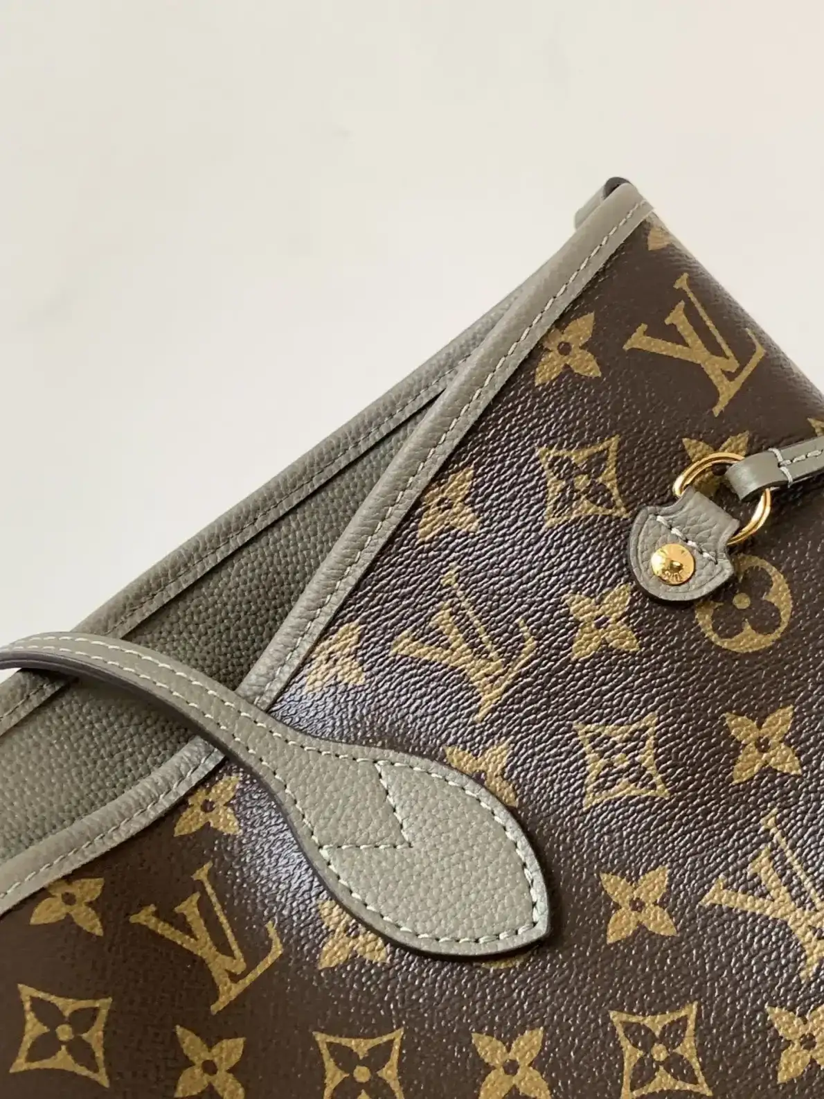 Louis Vuitton Neverfull Black Monogram Canvas Tote Bag product photo from LabelPicks