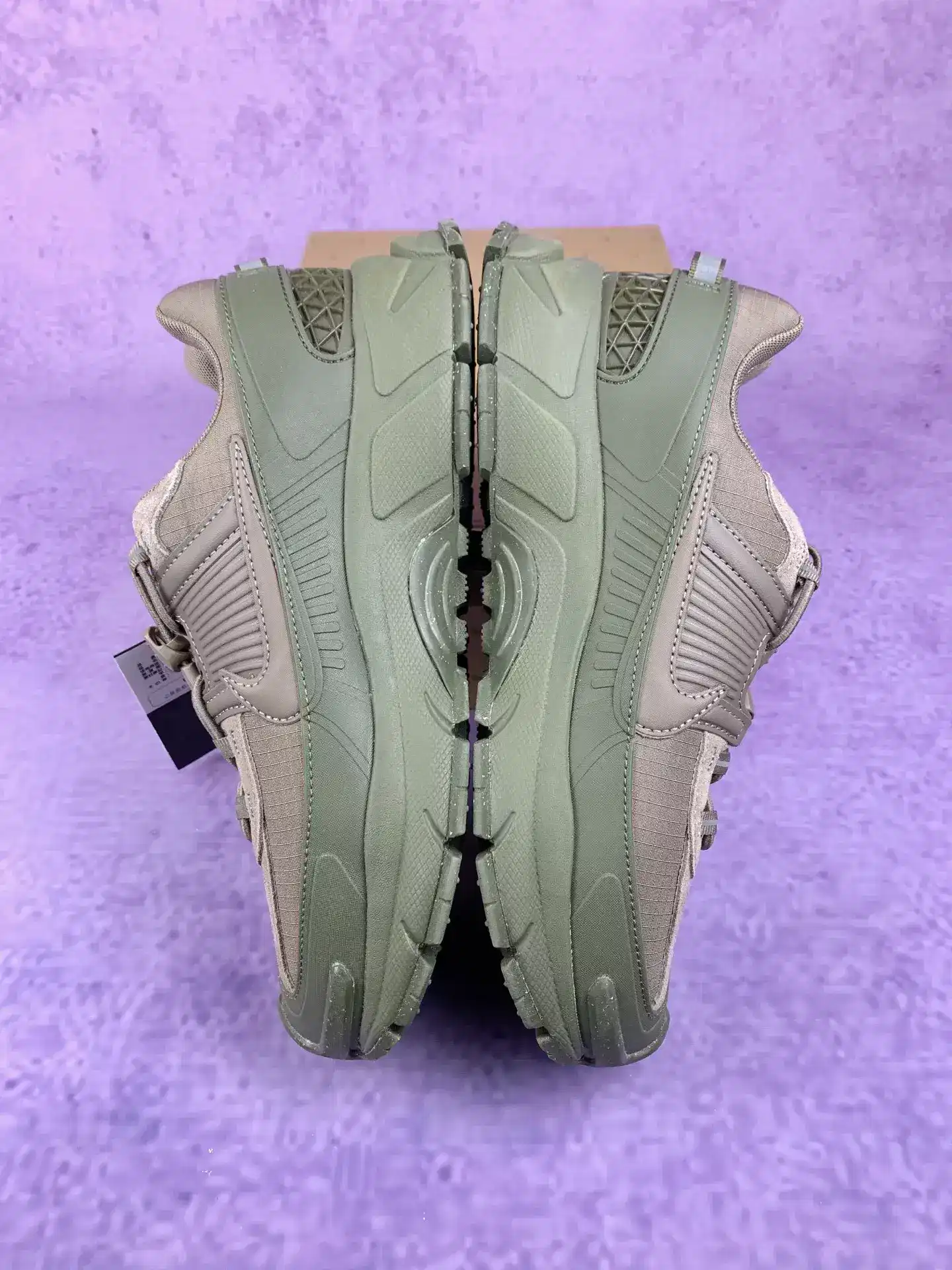 Nike Zoom Vomero Roam Shoes product photo from LabelPicks