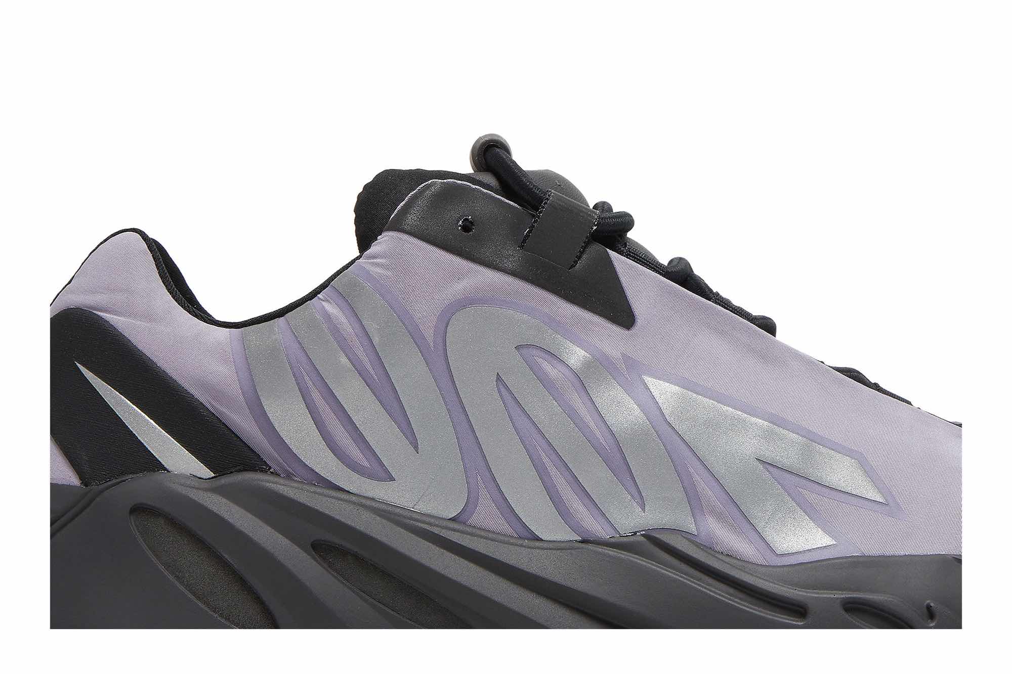 Adidas Yeezy Boost 700 MNVN ‘Geode’ GW9526