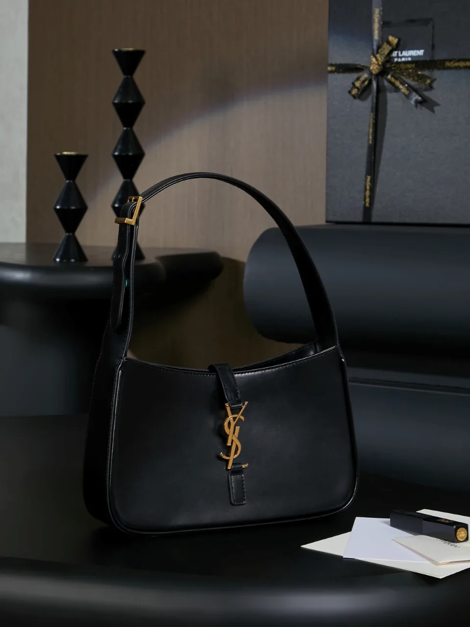 Saint Laurent Versatile Shoulder Bag product photo from LabelPicks