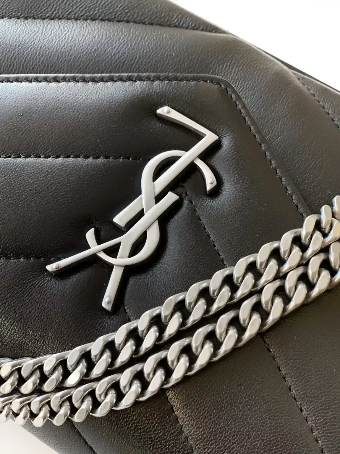 Saint Laurent Loulou Black Lambskin Shoulder Bag product photo from LabelPicks